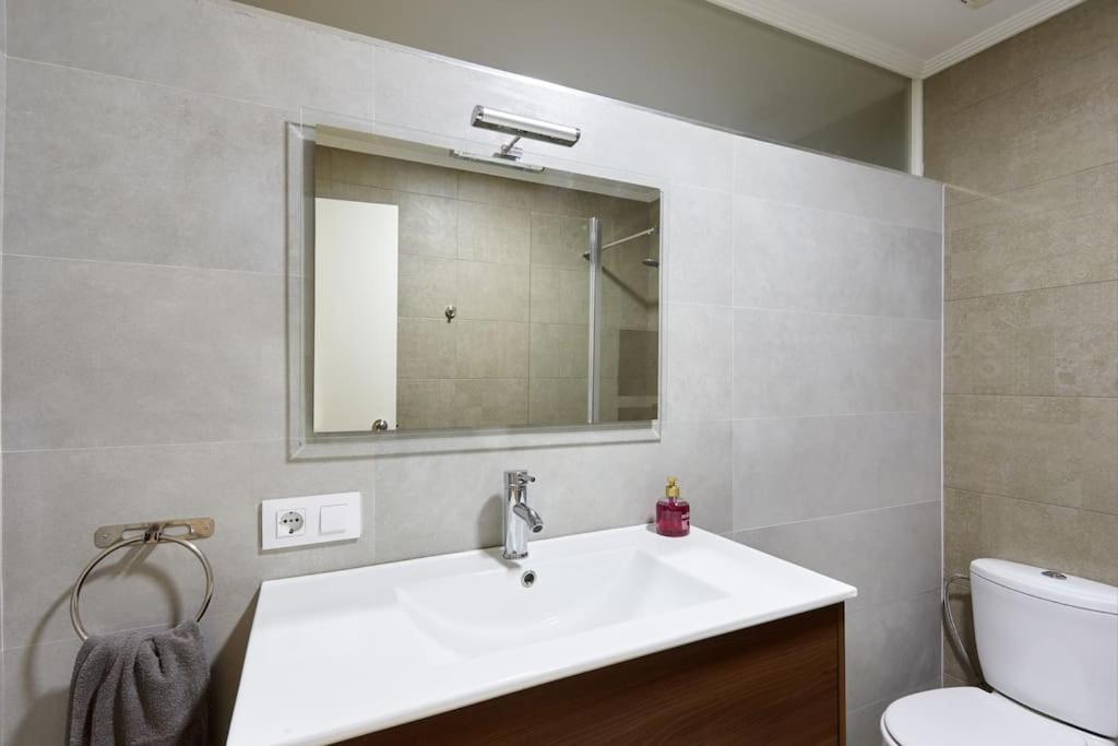 Acà Y Allà Apartamento Alfonso El Batallador