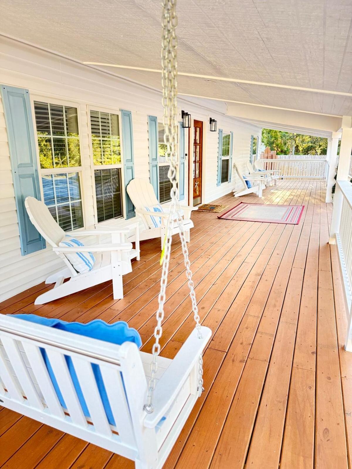 Blue Bay Cottage