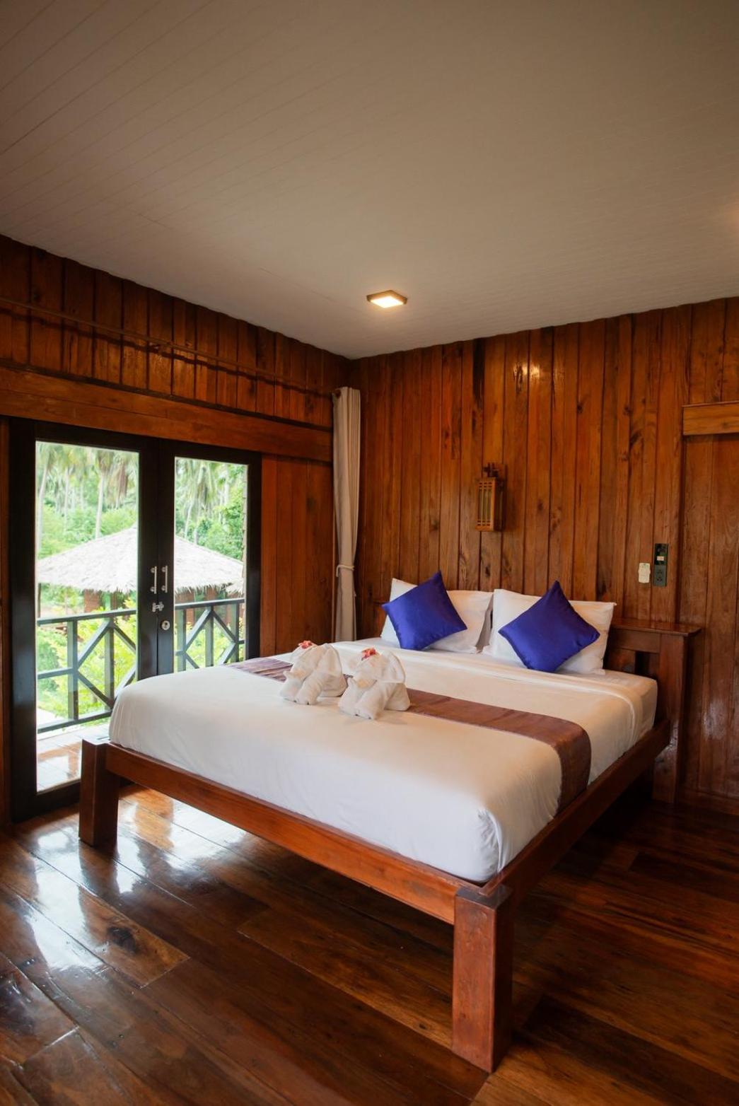 COCO Canopy Boutique Resort