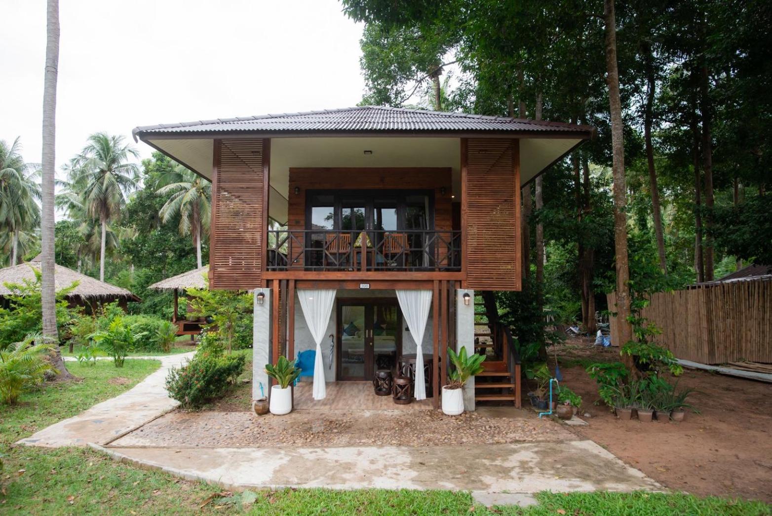 COCO Canopy Boutique Resort
