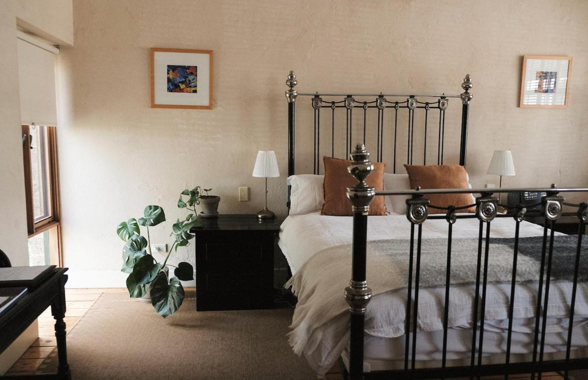 Wild Olive Cottage Clare Valley