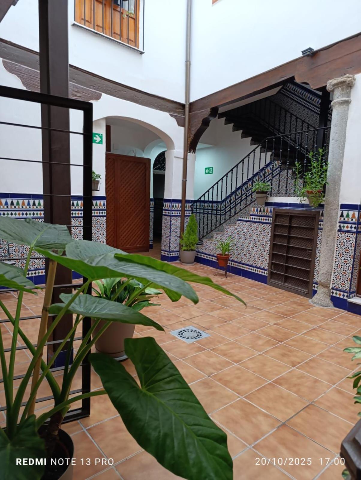 Habitación 1 con Baño Privado Casa Siglo XV Termas Romanas