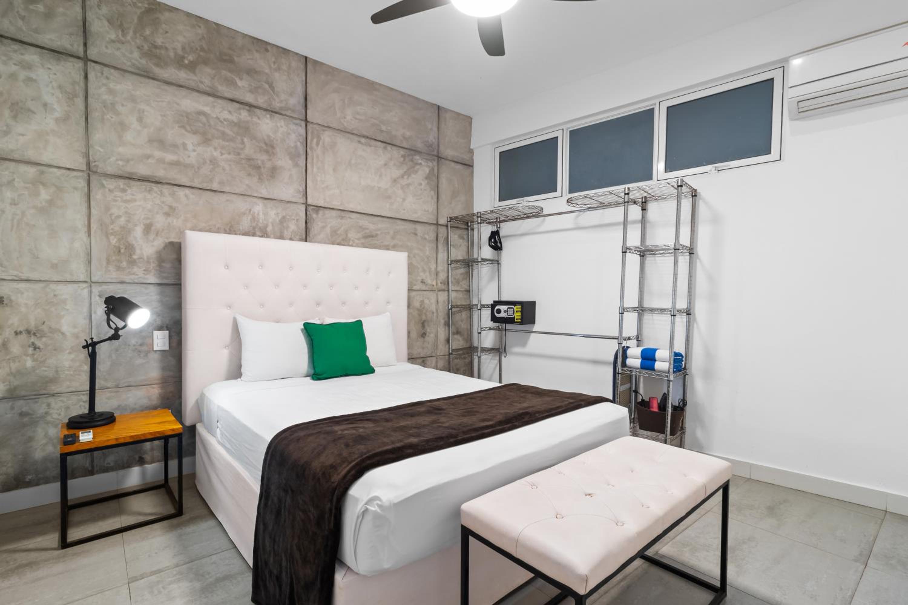 Stylish Apartment Near