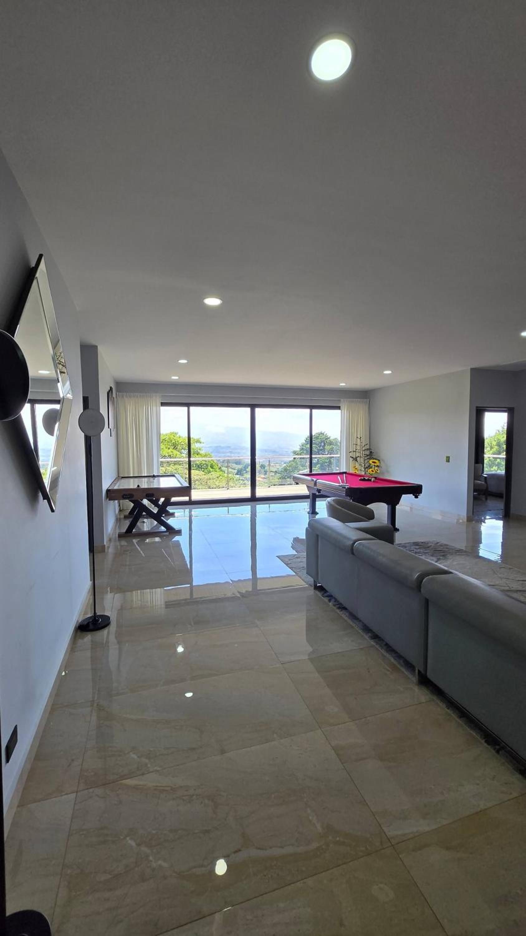 La Parada House 25