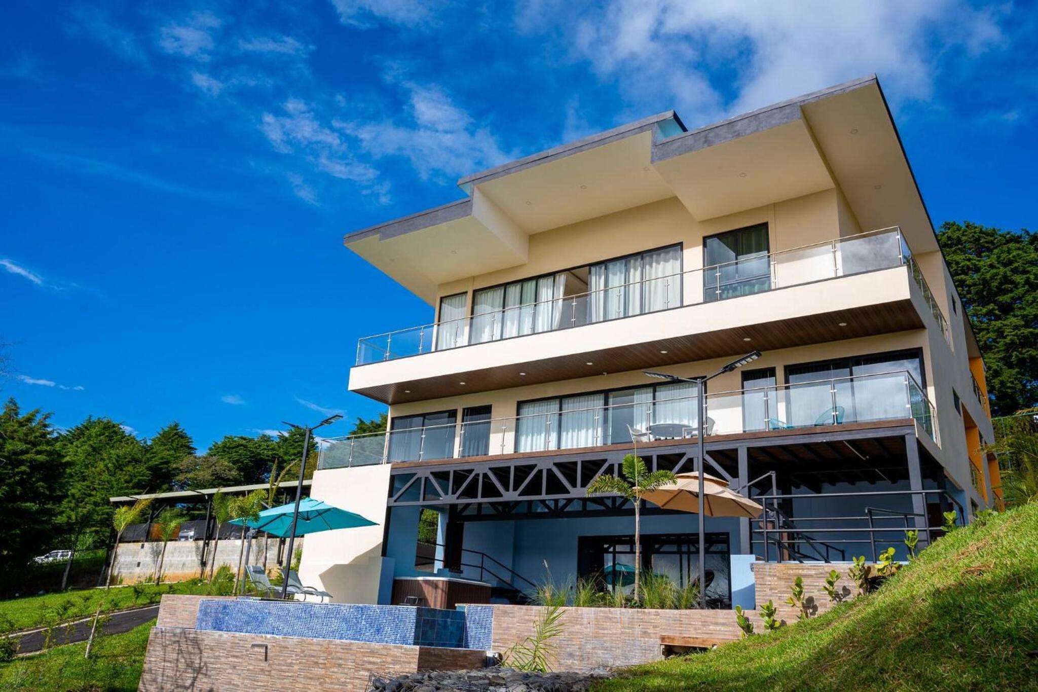 La Parada House 25