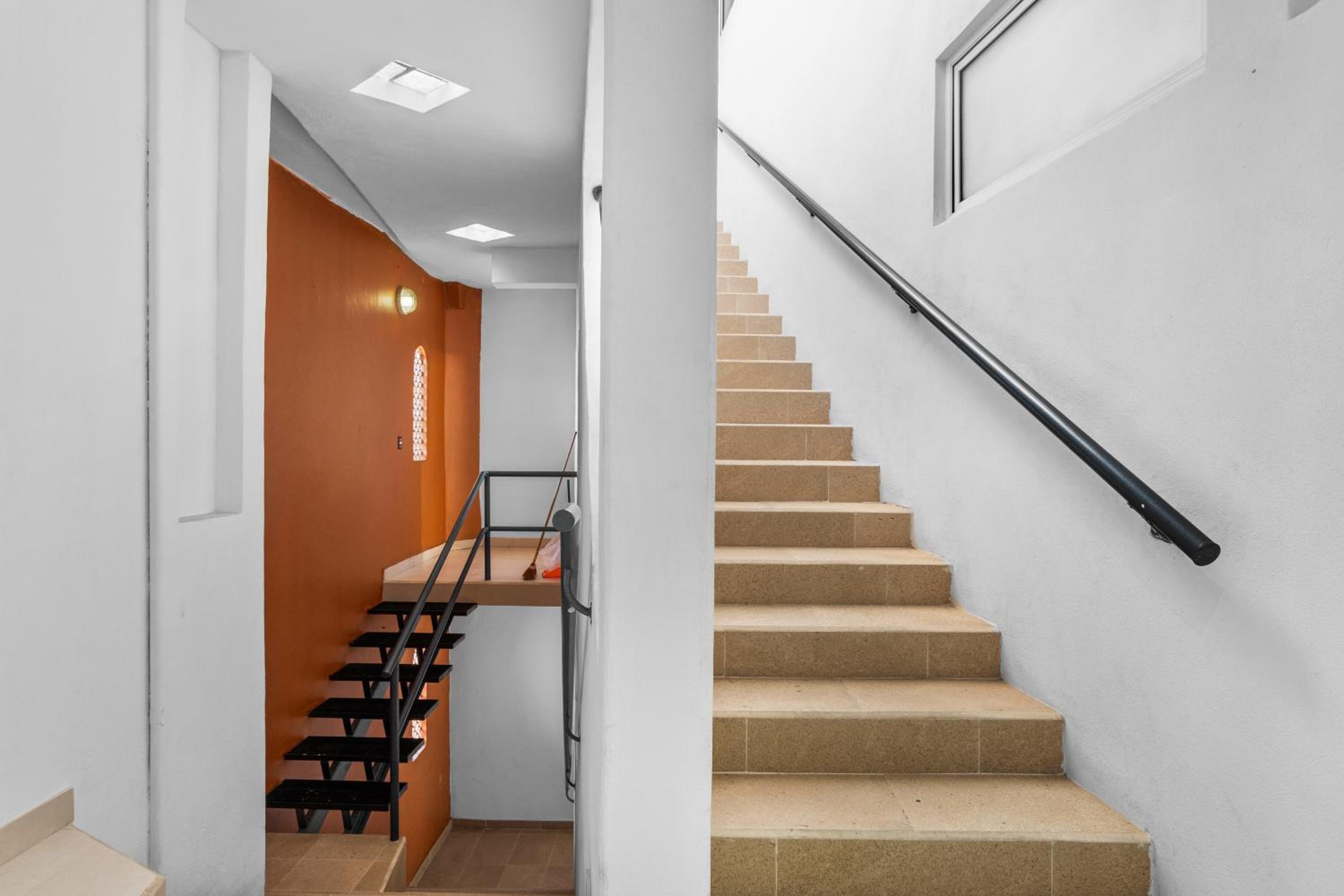 Stylish Apartment Near
