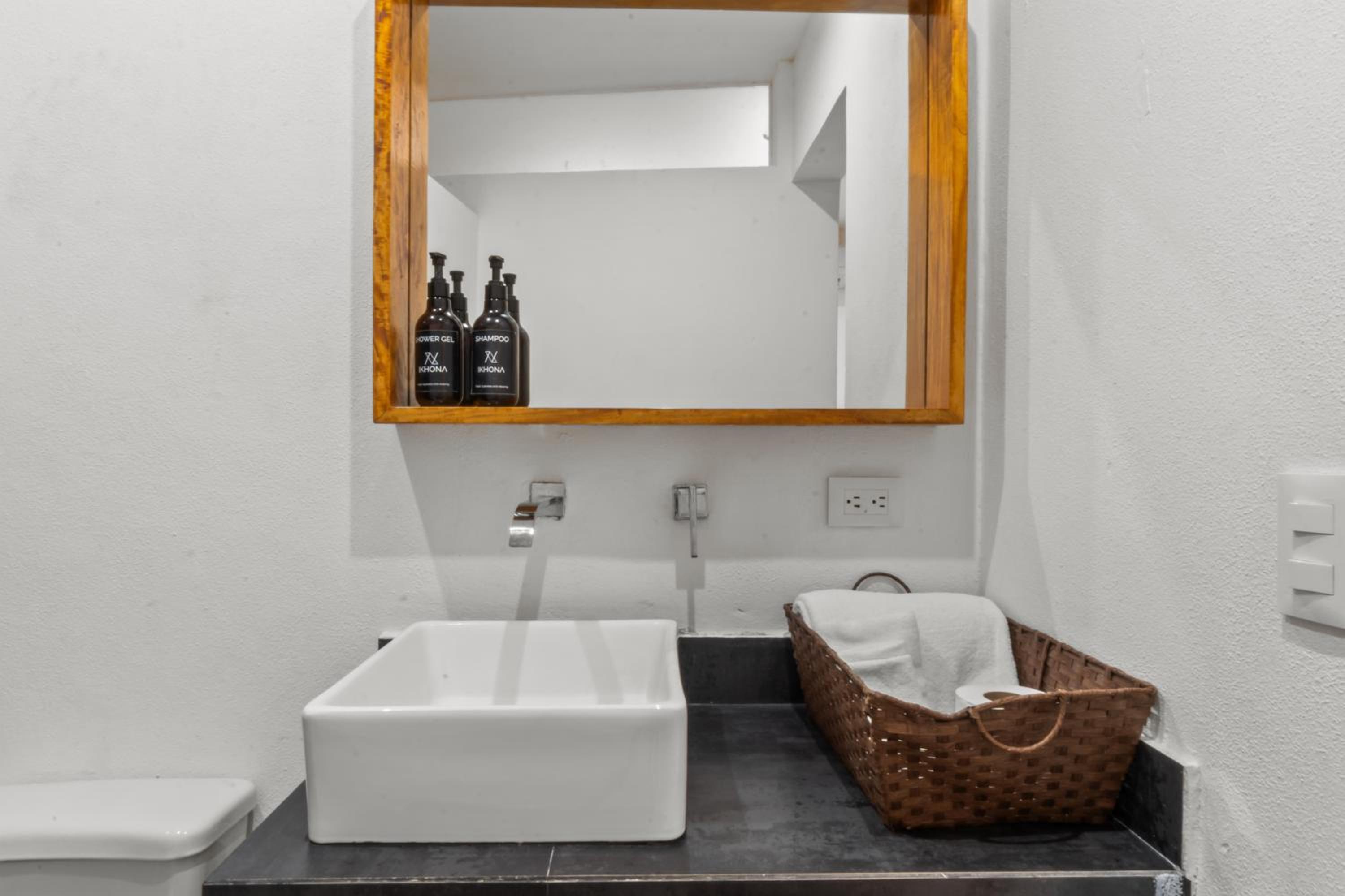 Stylish Apartment Near