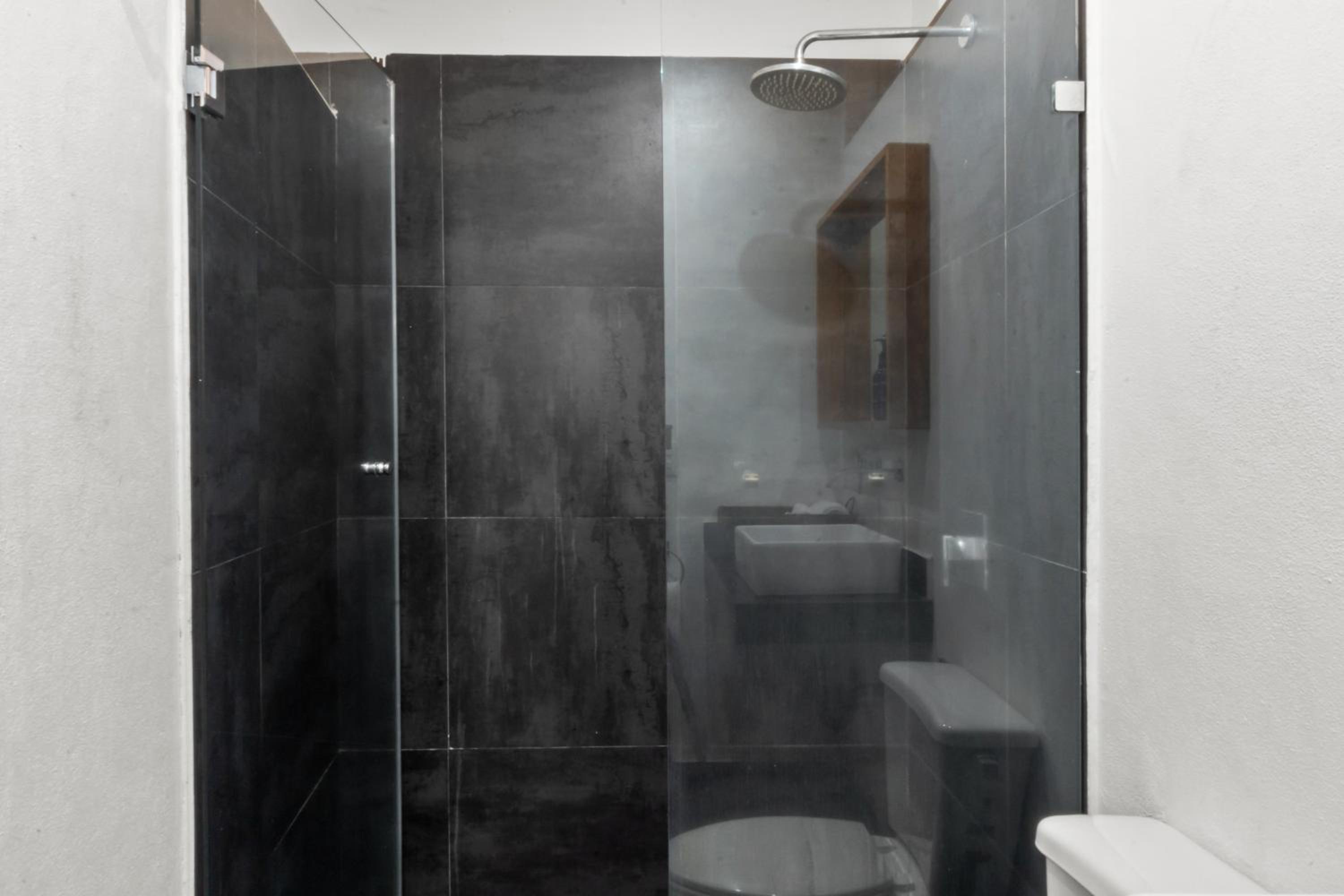Stylish Apartment Near