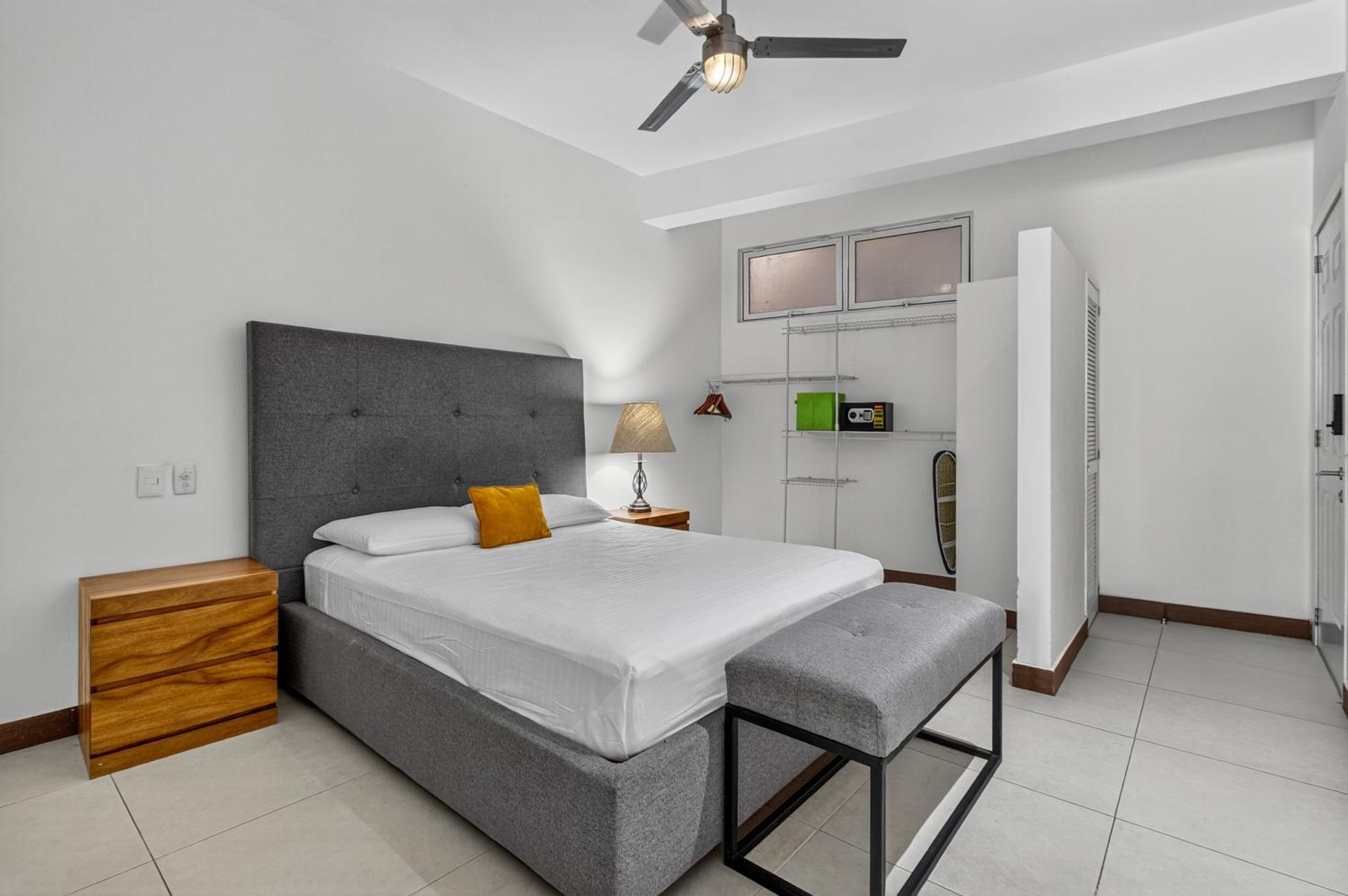 Stylish Apartment Near