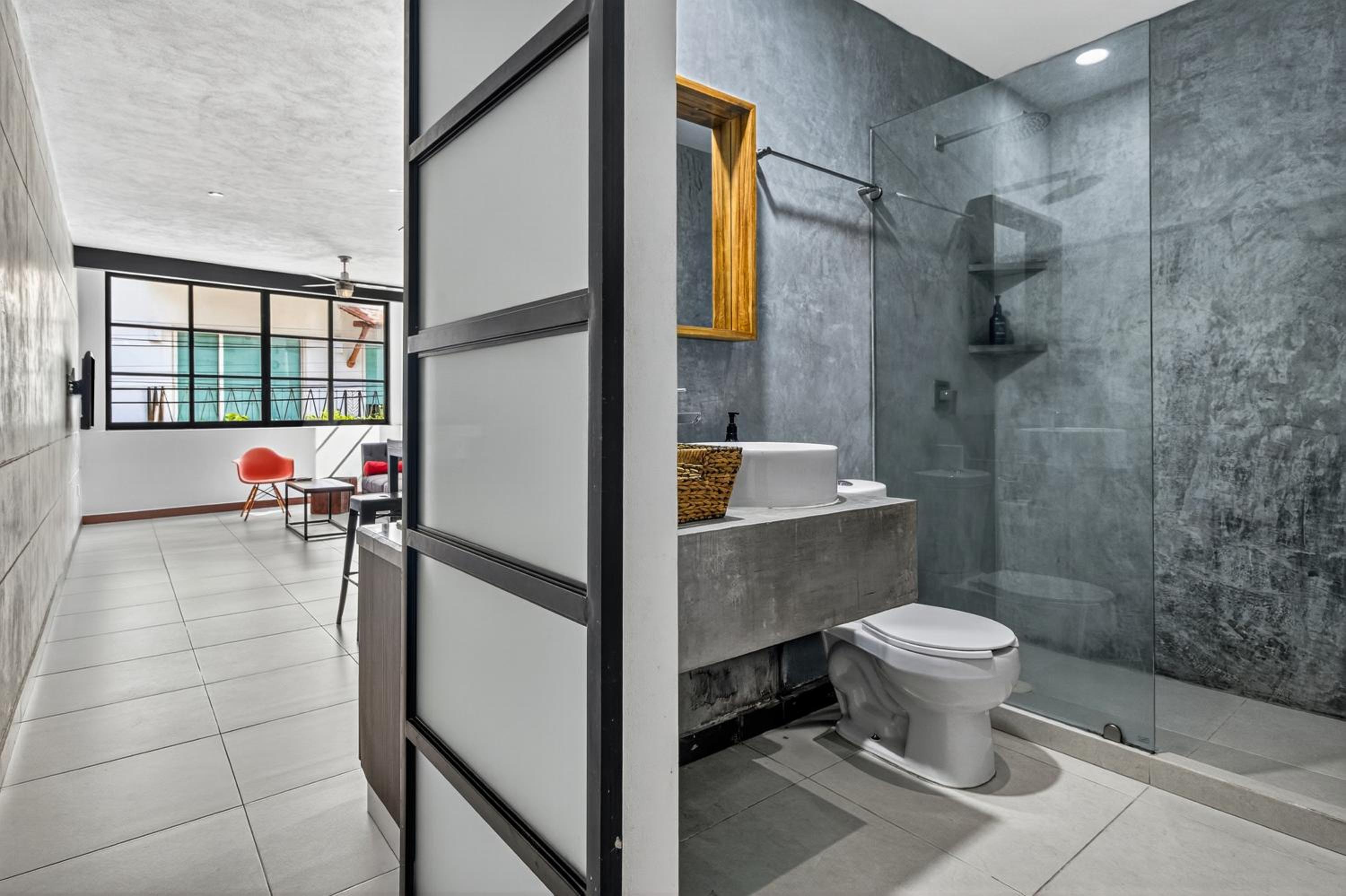 Stylish Apartment Near