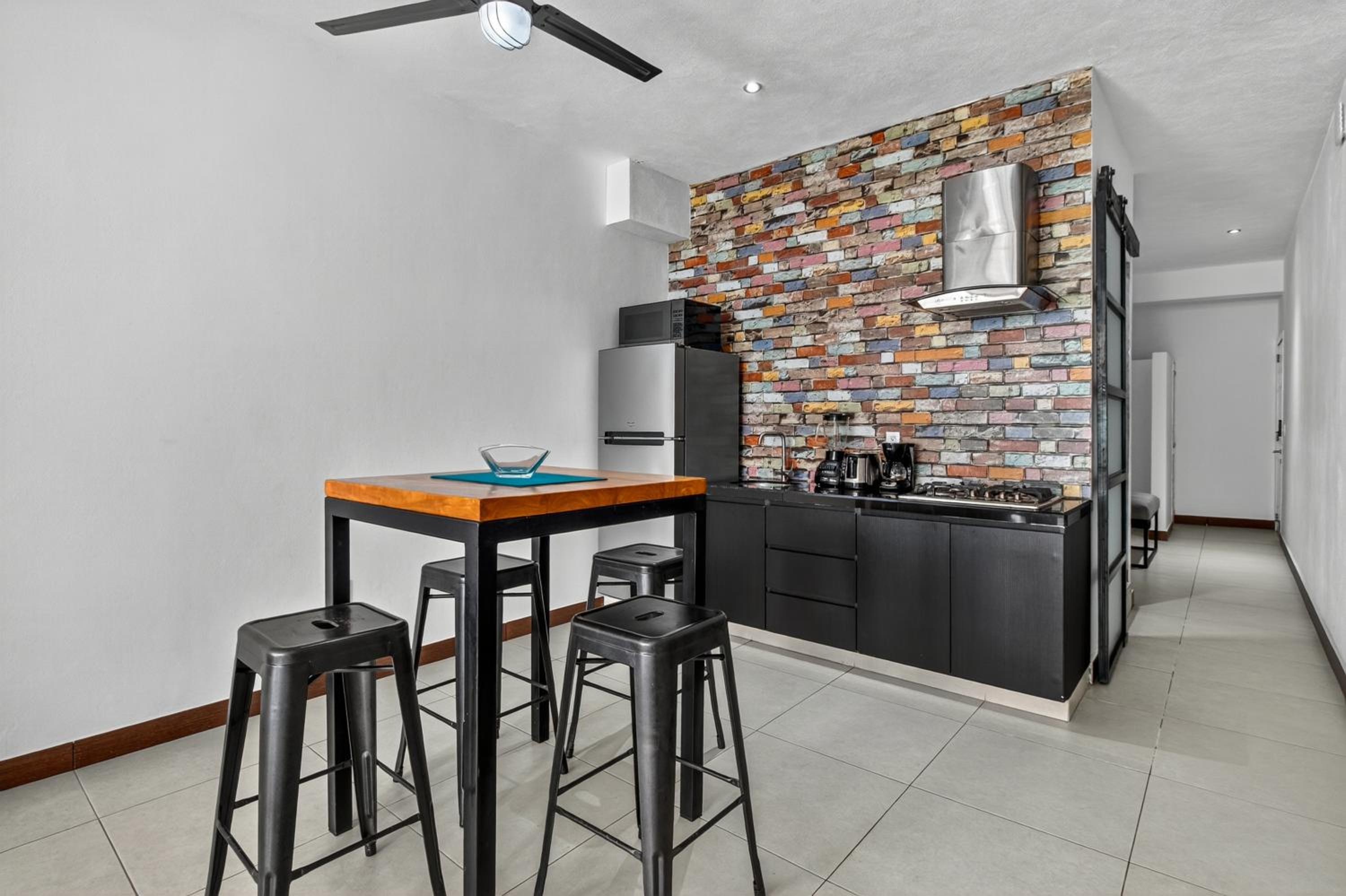 Stylish Apartment Near