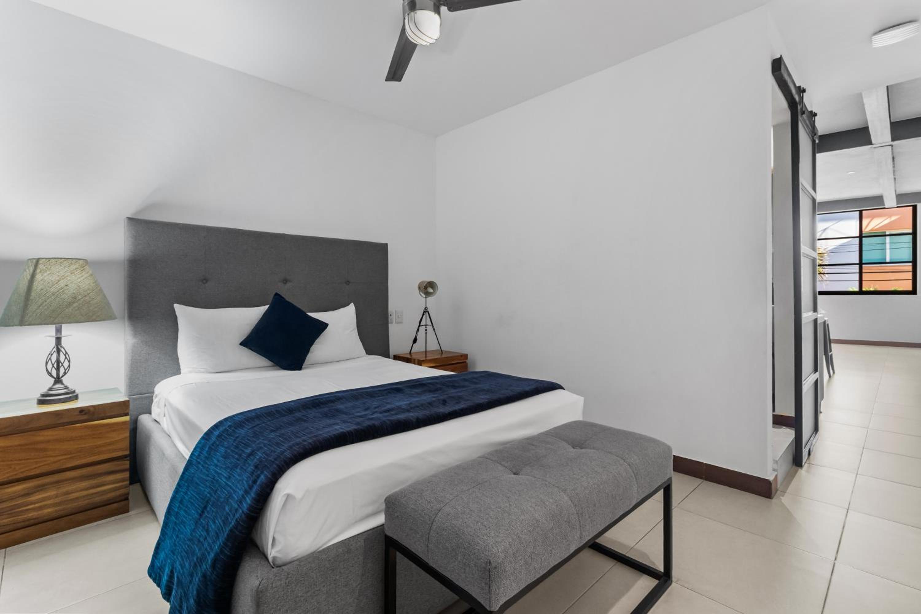 Stylish Apartment Near