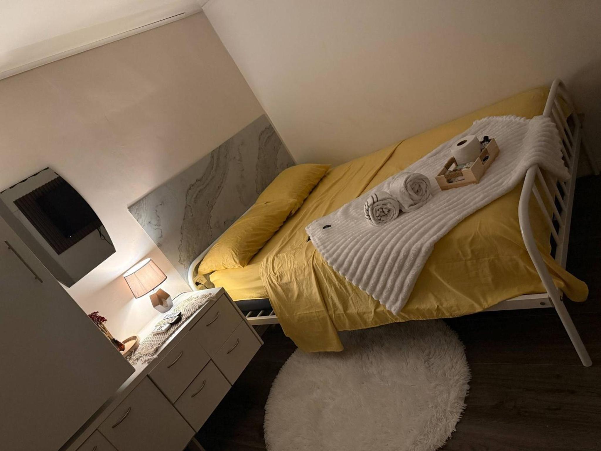 Cozy Apartment 8 minutes from Downtown David - Private Entrance Garden