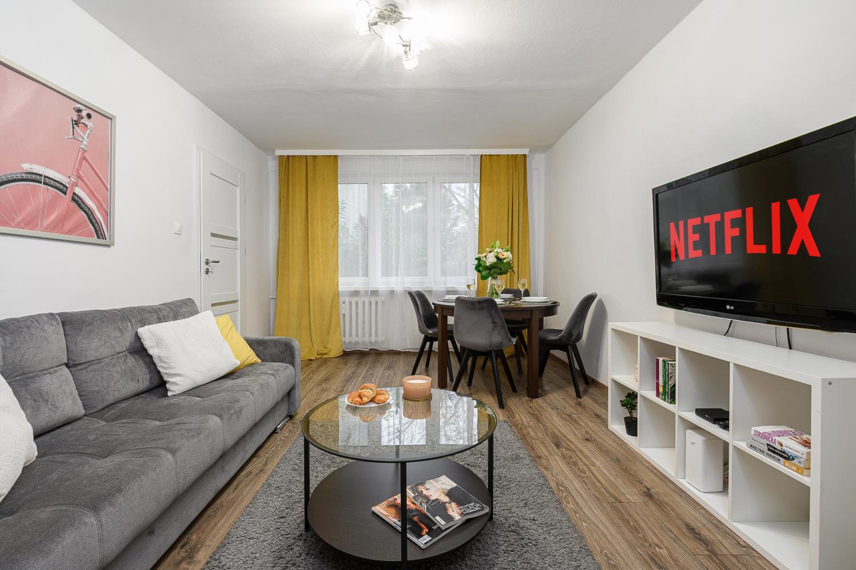 Lumina 3 room apartment in Warsaw