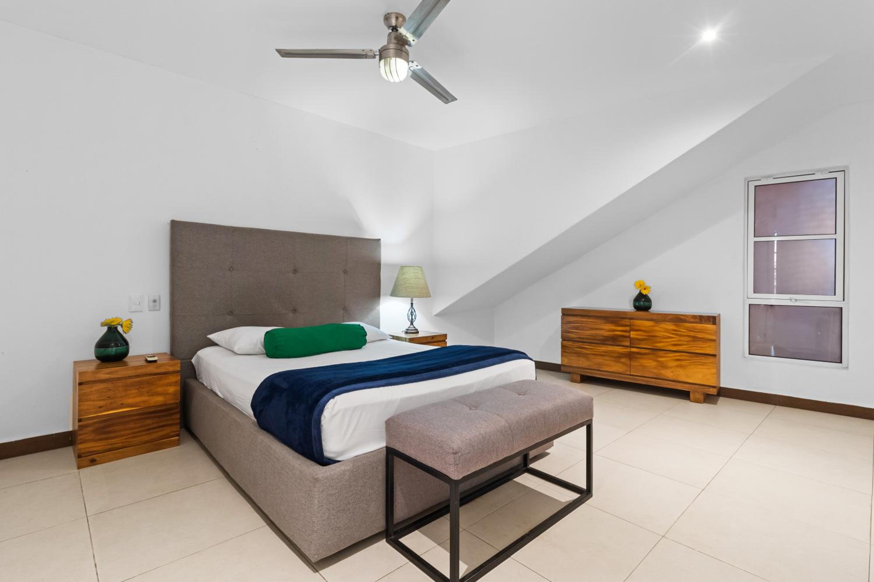 Stylish Apartment Near