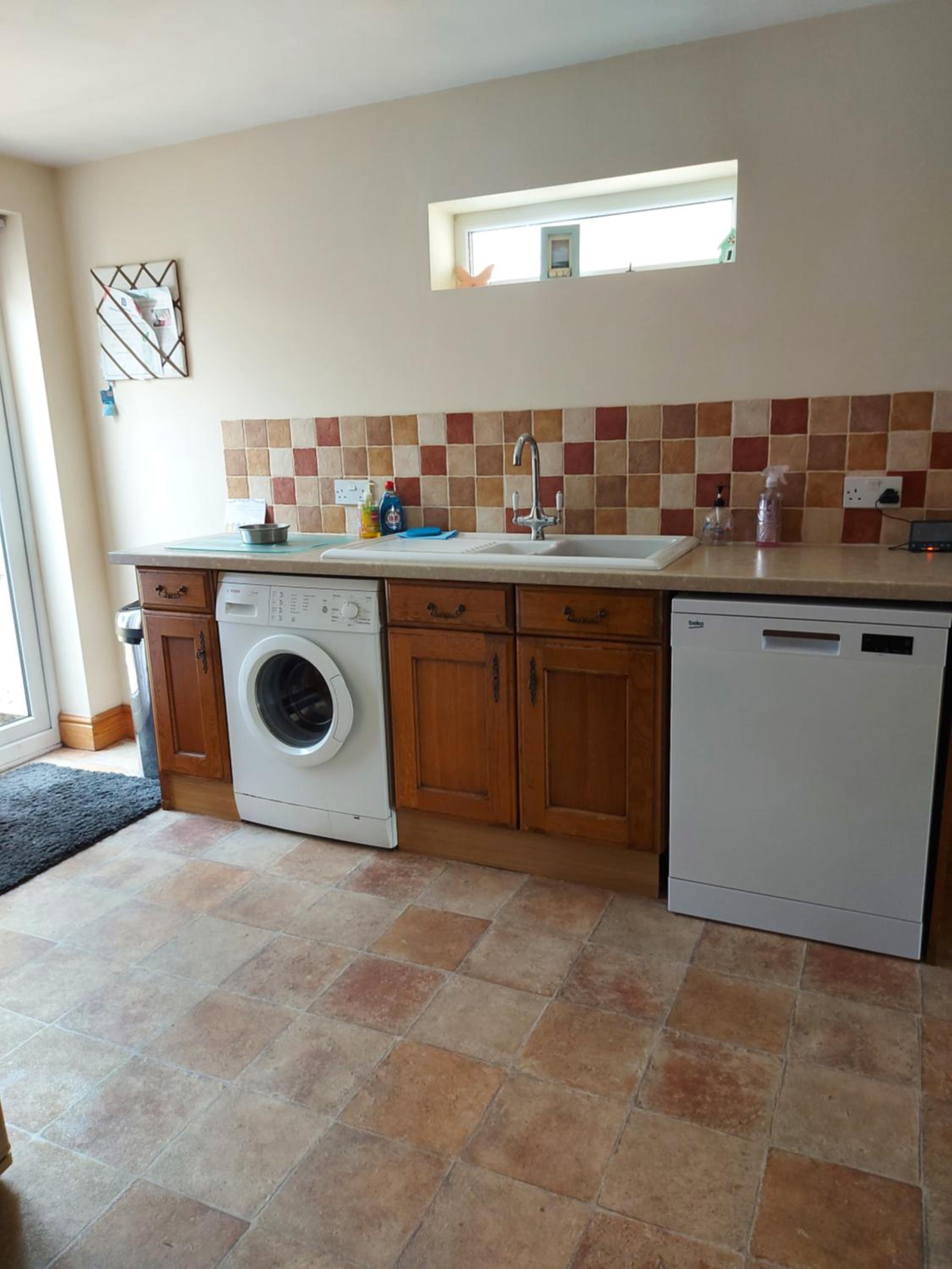 Coastline cottage Pakefield, 2 minutes walk to the beach