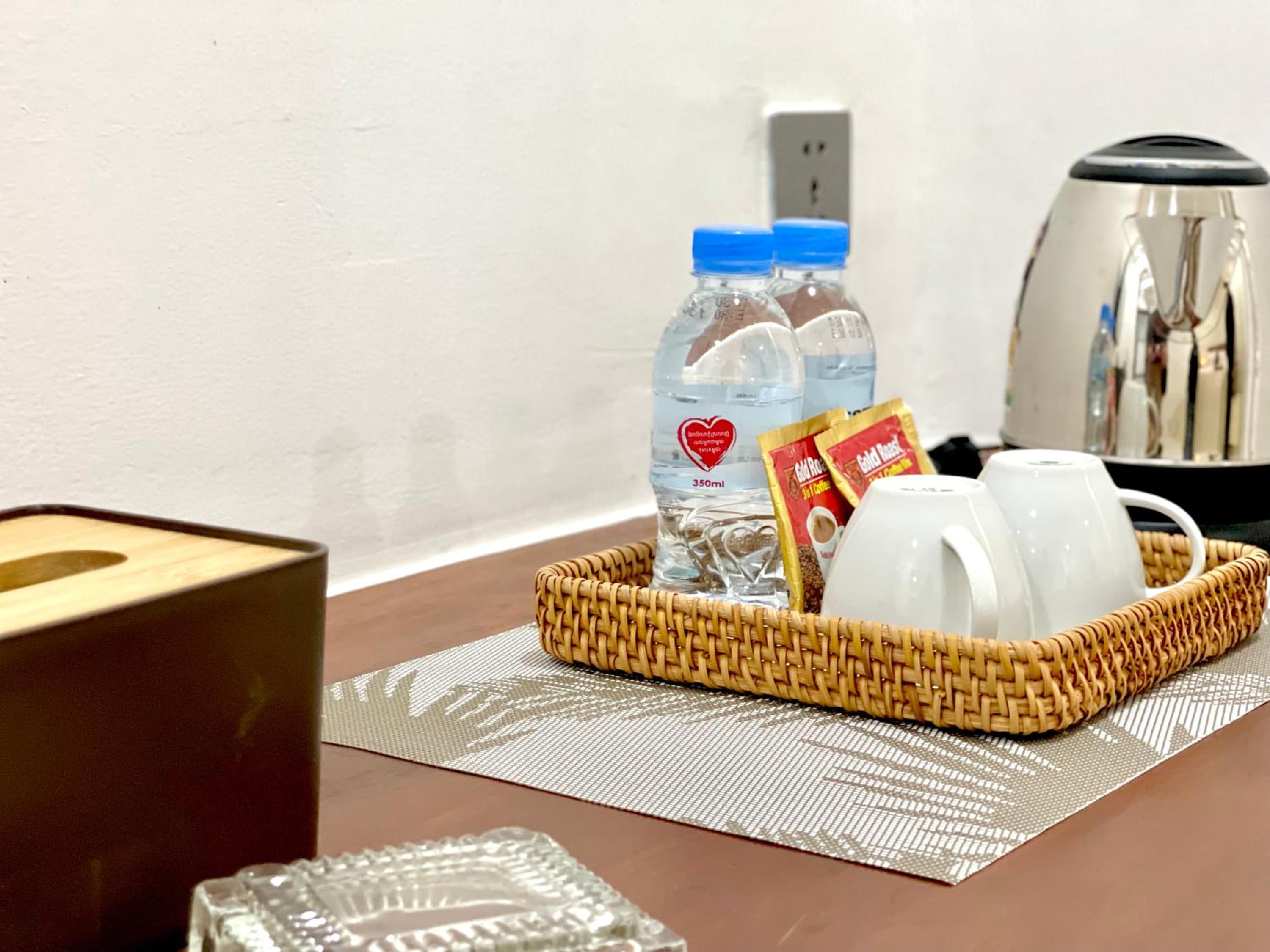 SKY VILLA - BKK Phnom Penh - Rooms & Apartments - FREE LAUNDRY