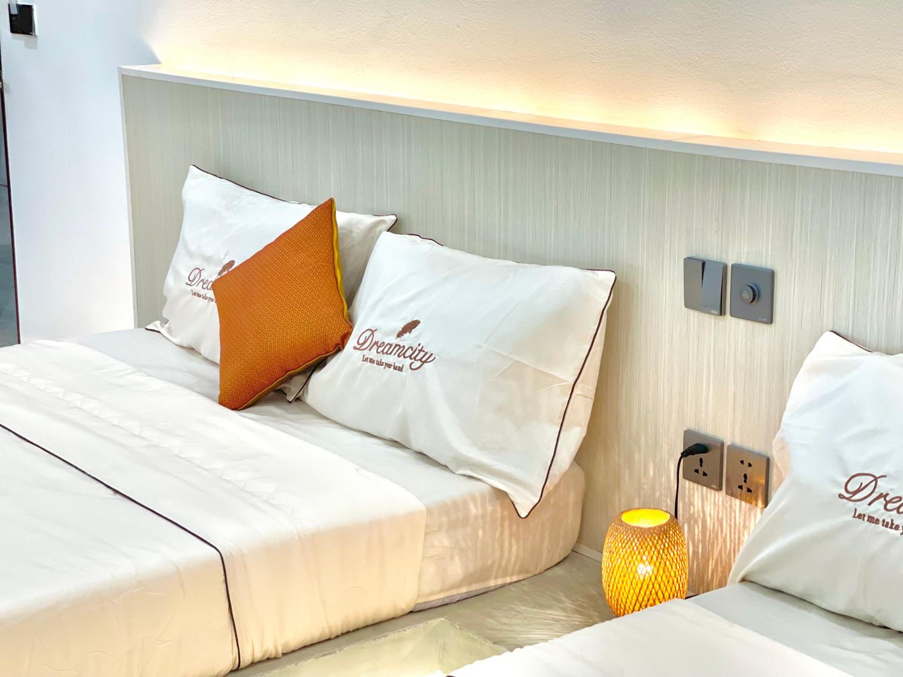 SKY VILLA - BKK Phnom Penh - Rooms & Apartments - FREE LAUNDRY