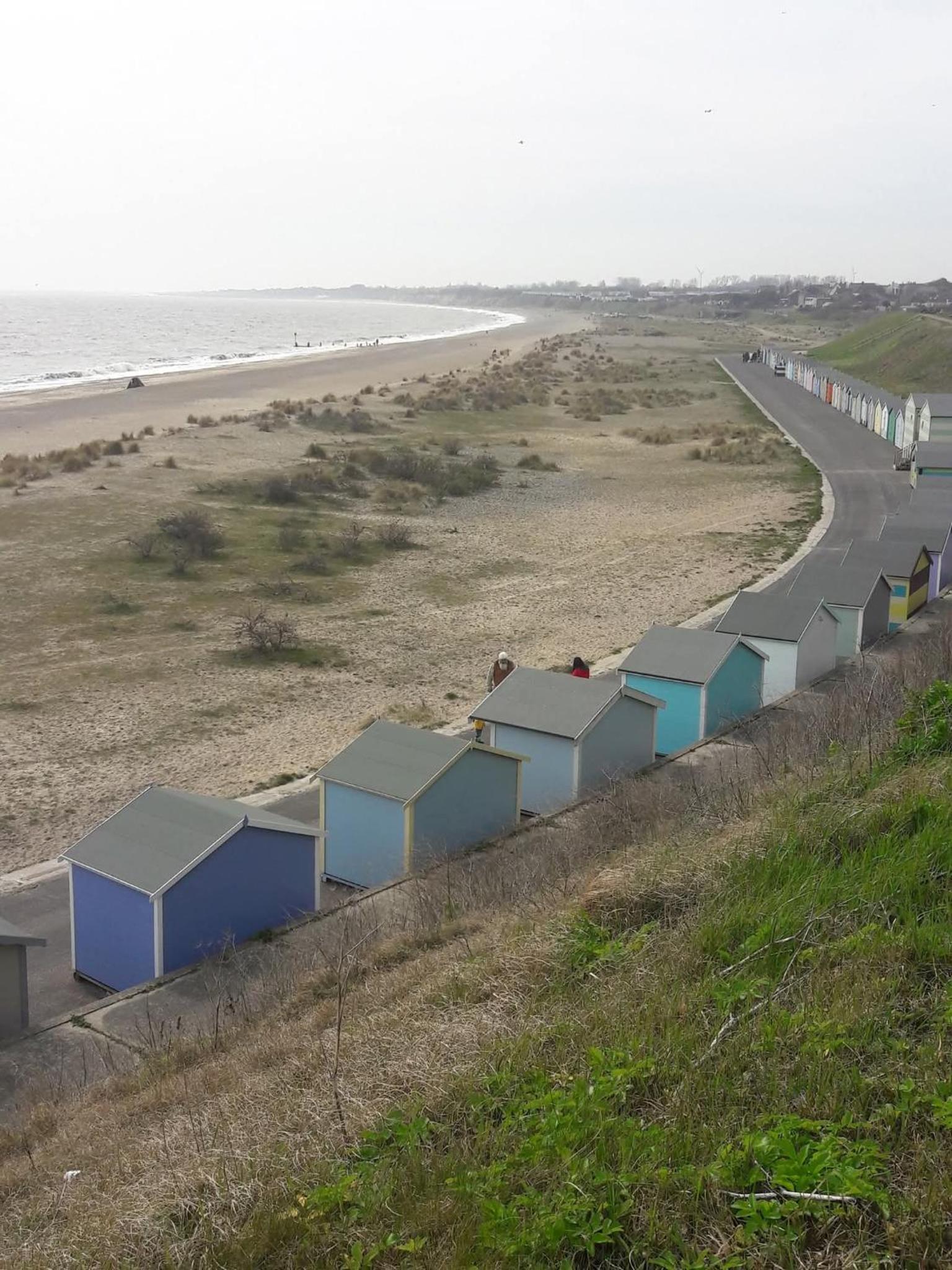 Coastline cottage Pakefield, 2 minutes walk to the beach