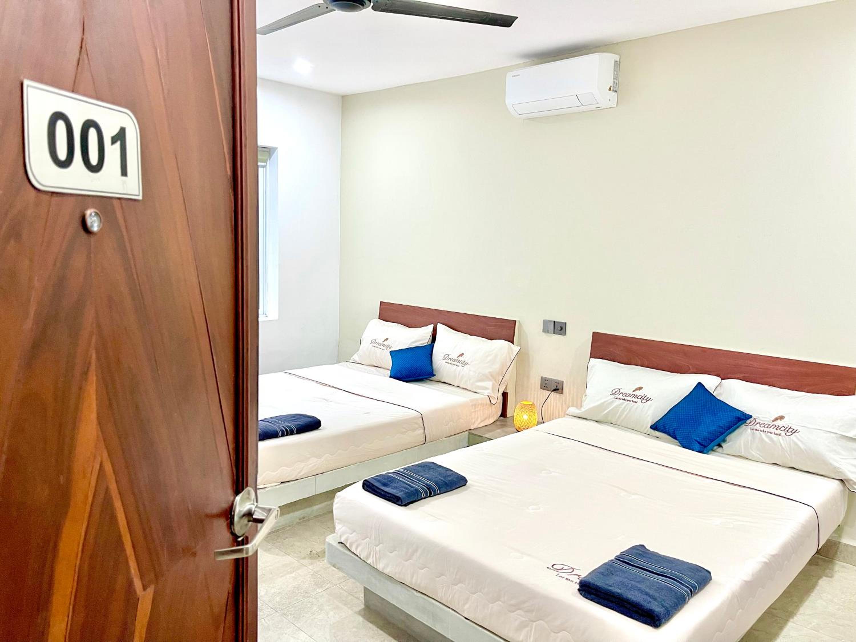 SKY VILLA - BKK Phnom Penh - Rooms & Apartments - FREE LAUNDRY