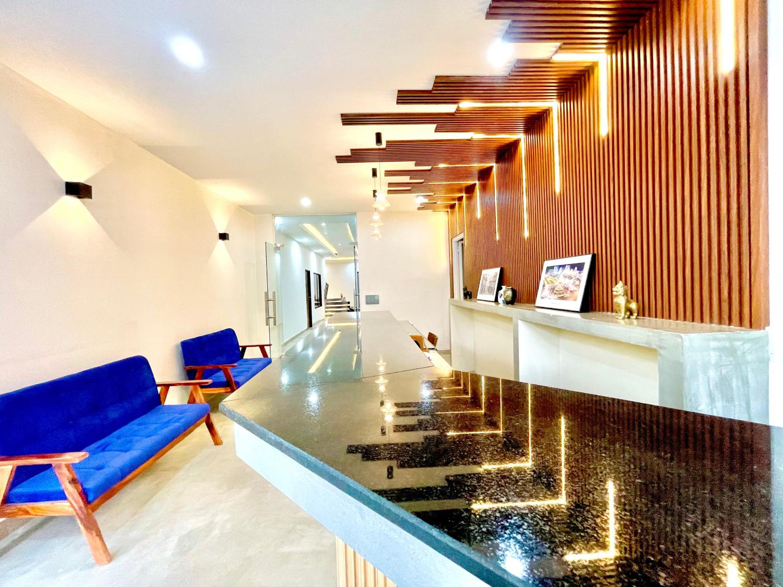SKY VILLA - BKK Phnom Penh - Rooms & Apartments - FREE LAUNDRY