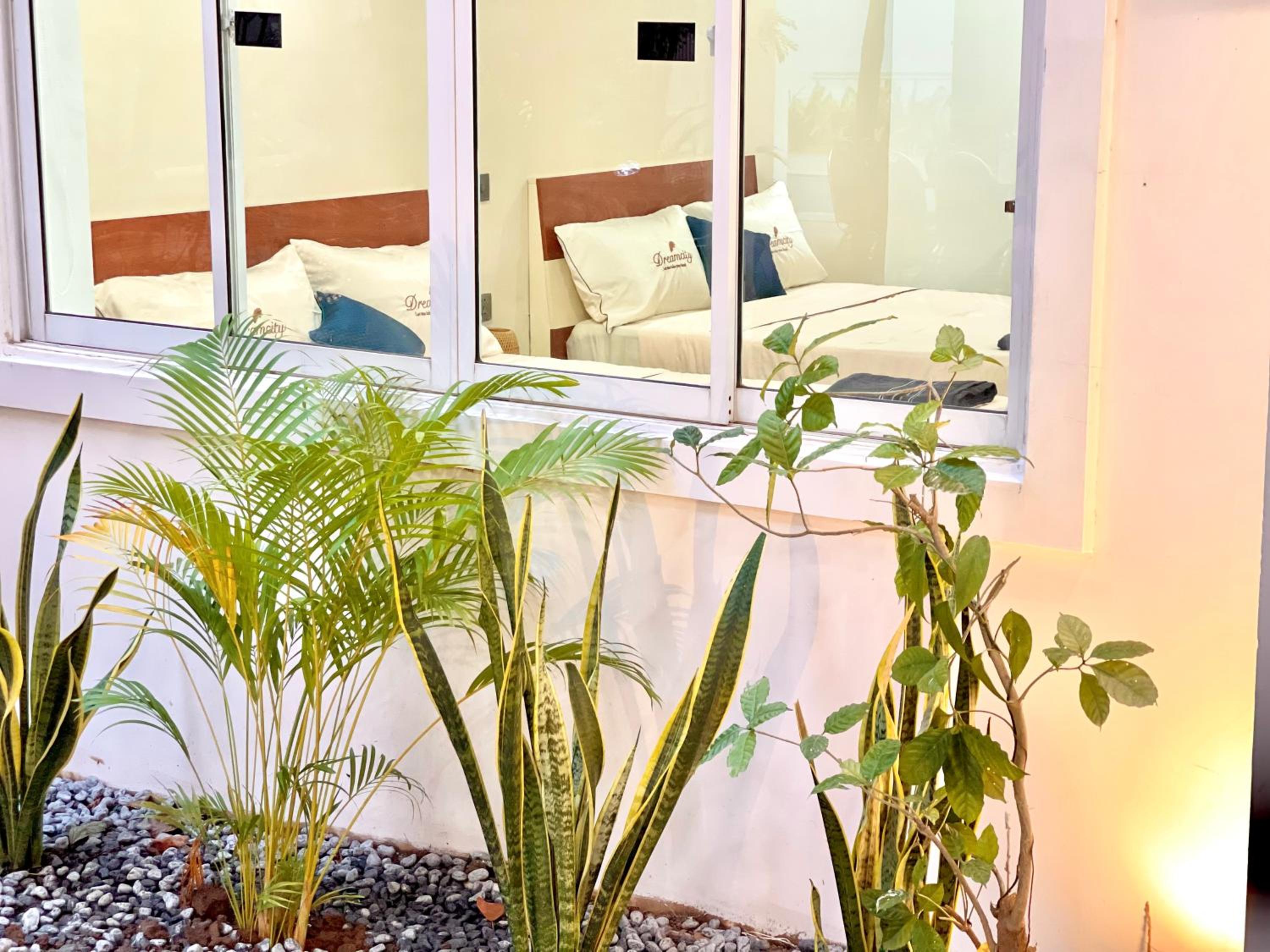 SKY VILLA - BKK Phnom Penh - Rooms & Apartments - FREE LAUNDRY