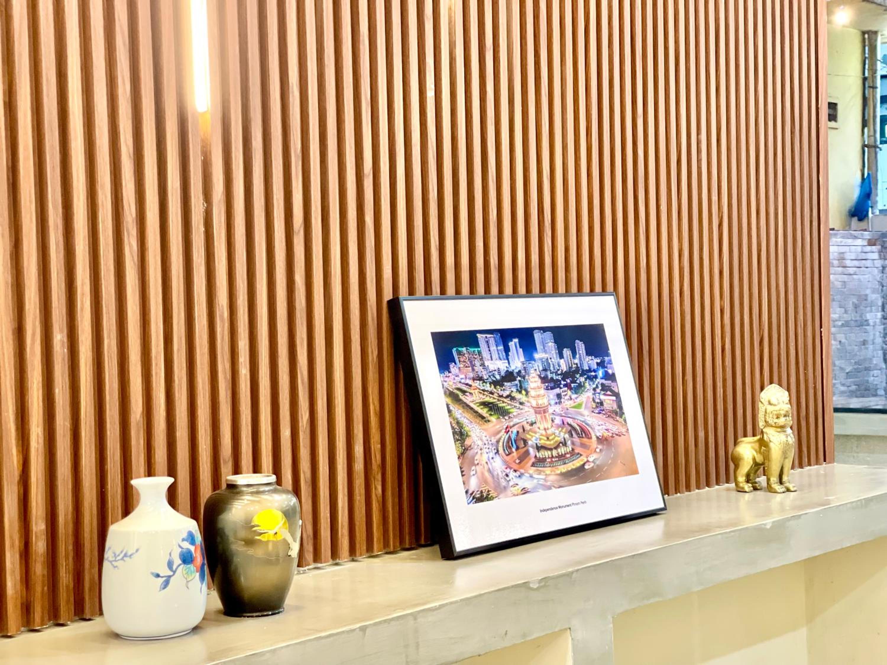 SKY VILLA - BKK Phnom Penh - Rooms & Apartments - FREE LAUNDRY