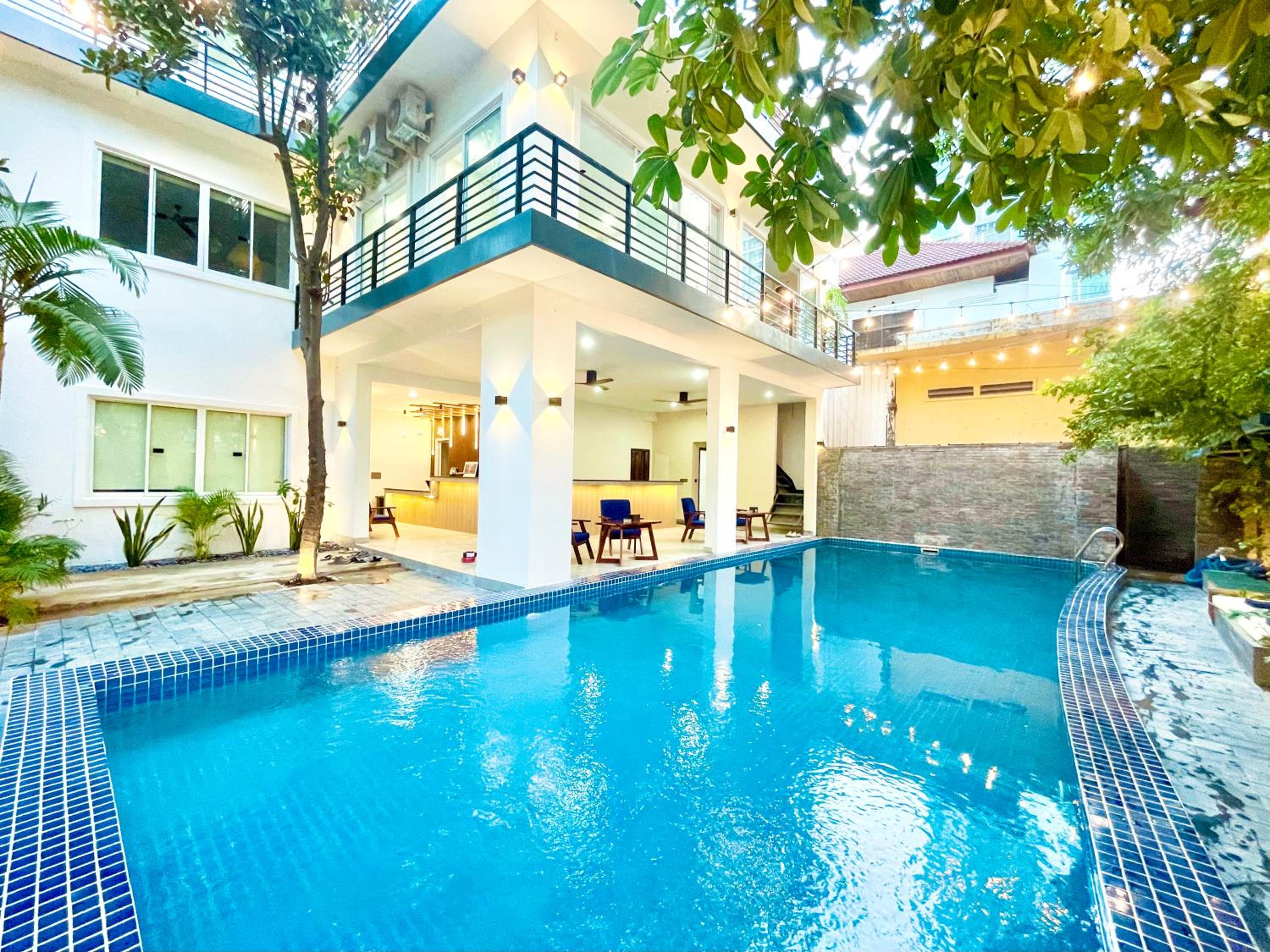 SKY VILLA - BKK Phnom Penh - Rooms & Apartments - FREE LAUNDRY