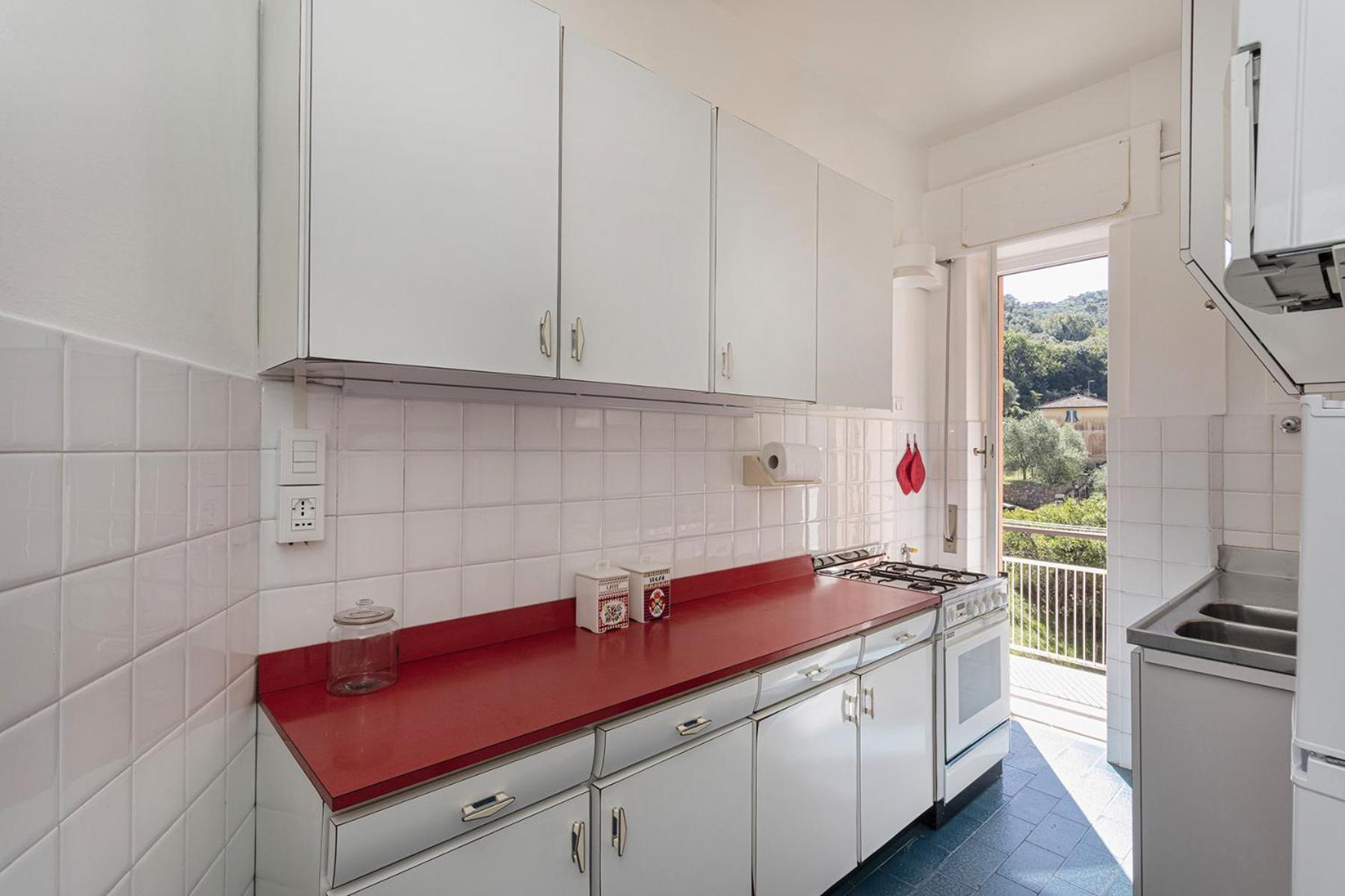 Charming Balcony Apartment by Wonderful Italy