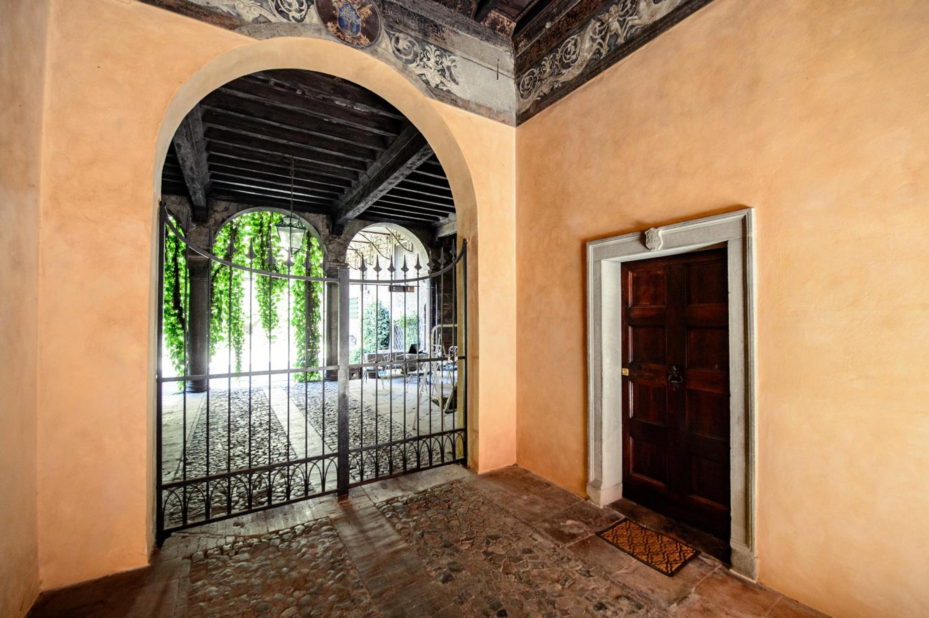 Rinascimento Suite Centro Storico Modena