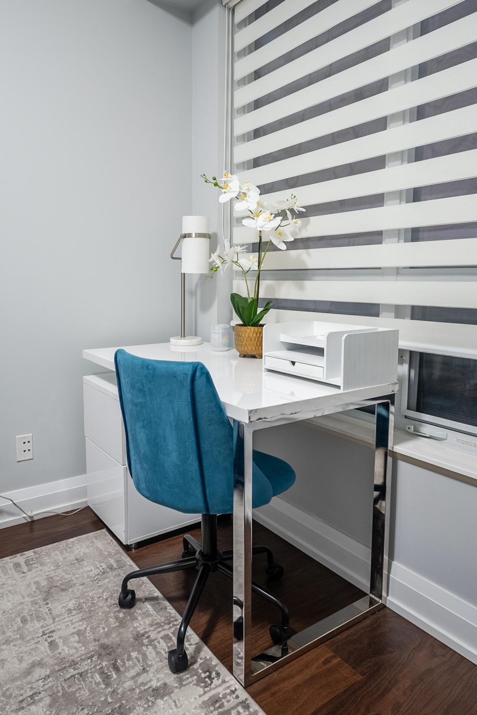 2 Bedroom 2 Bathroom Condo Sheppard Metro North York Toronto