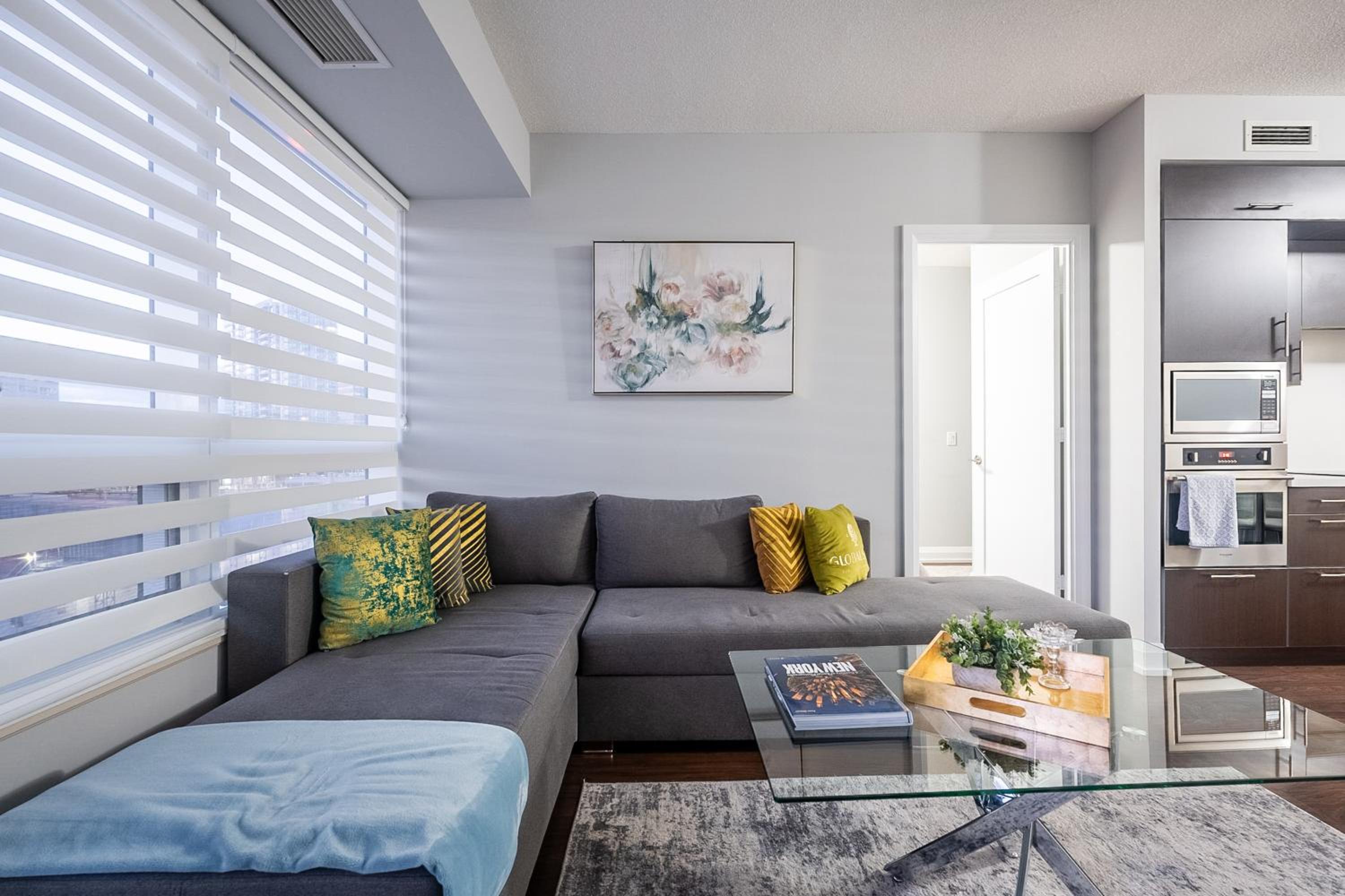 2 Bedroom 2 Bathroom Condo Sheppard Metro North York Toronto