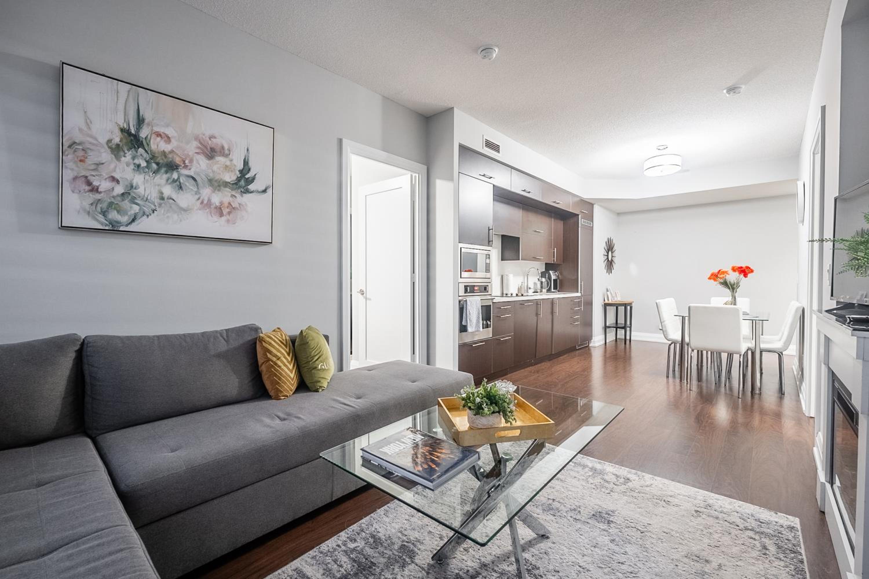 2 Bedroom 2 Bathroom Condo Sheppard Metro North York Toronto