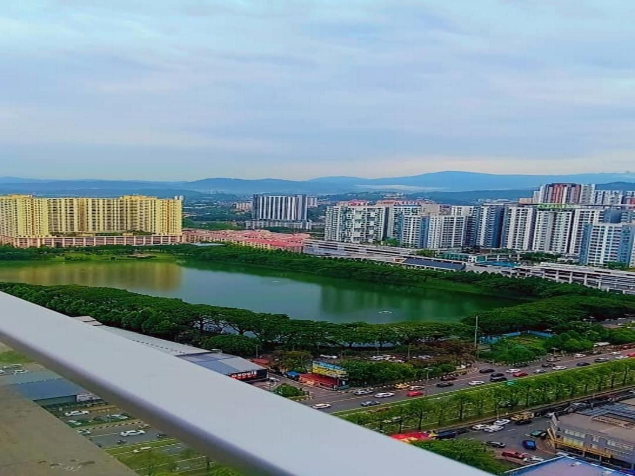 PV21 Luxe Comfort 3 Bedroom Modern Homestay in Prime Location near Setapak Central Mall