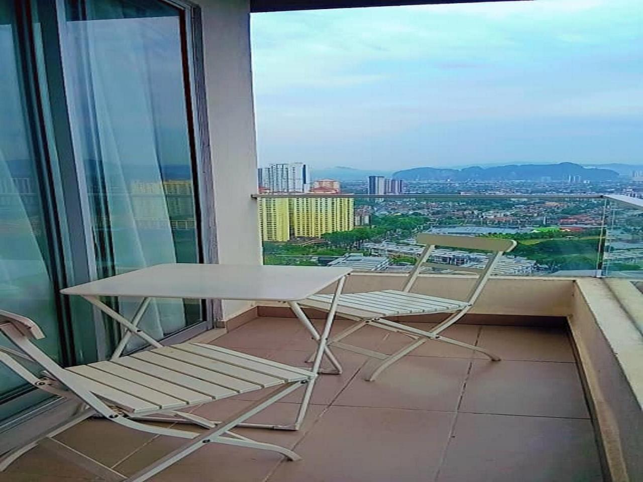 PV21 Luxe Comfort 3 Bedroom Modern Homestay in Prime Location near Setapak Central Mall