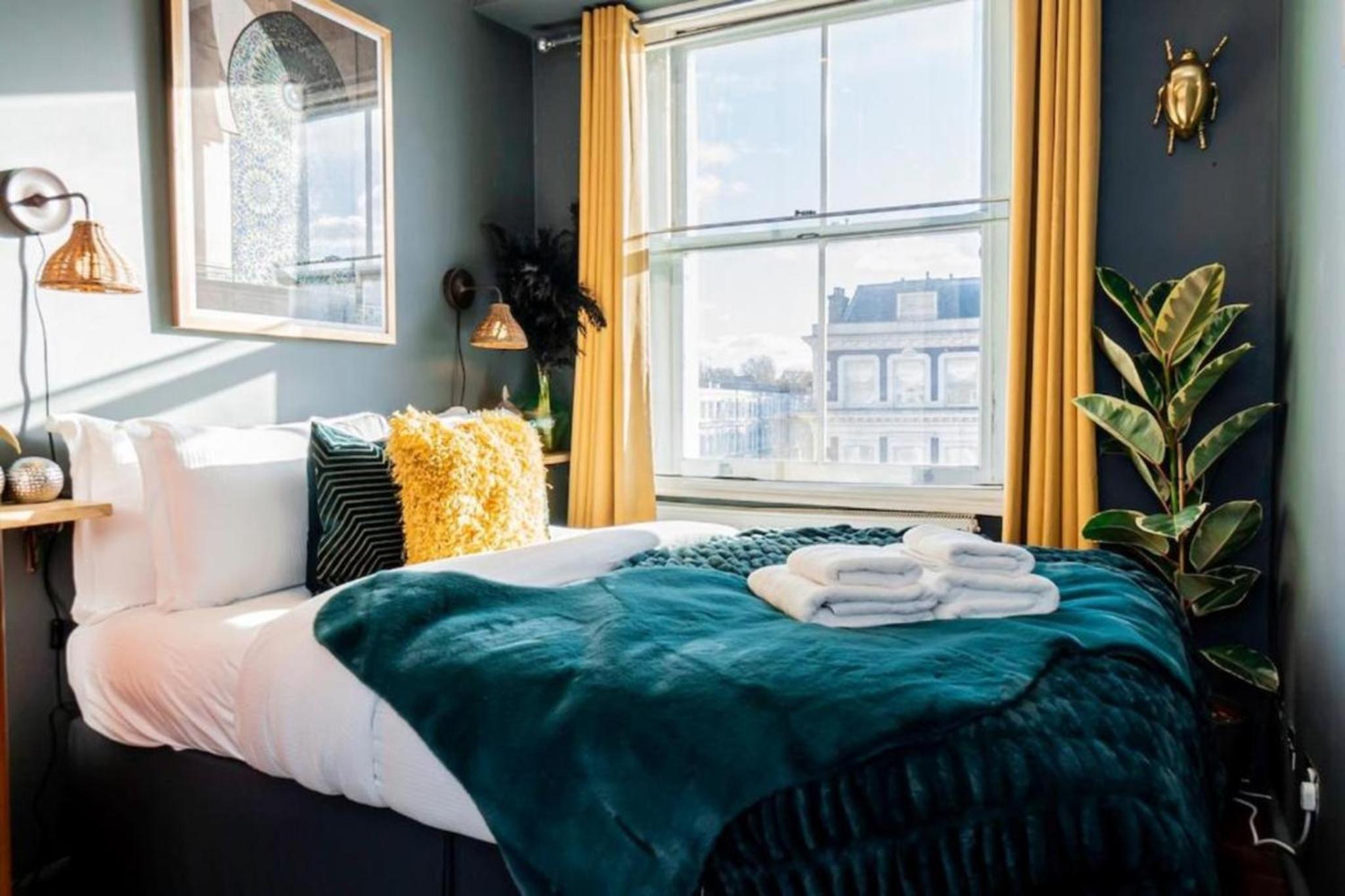 Stylish 2BR Near Hyde Park & Museums, Kensington