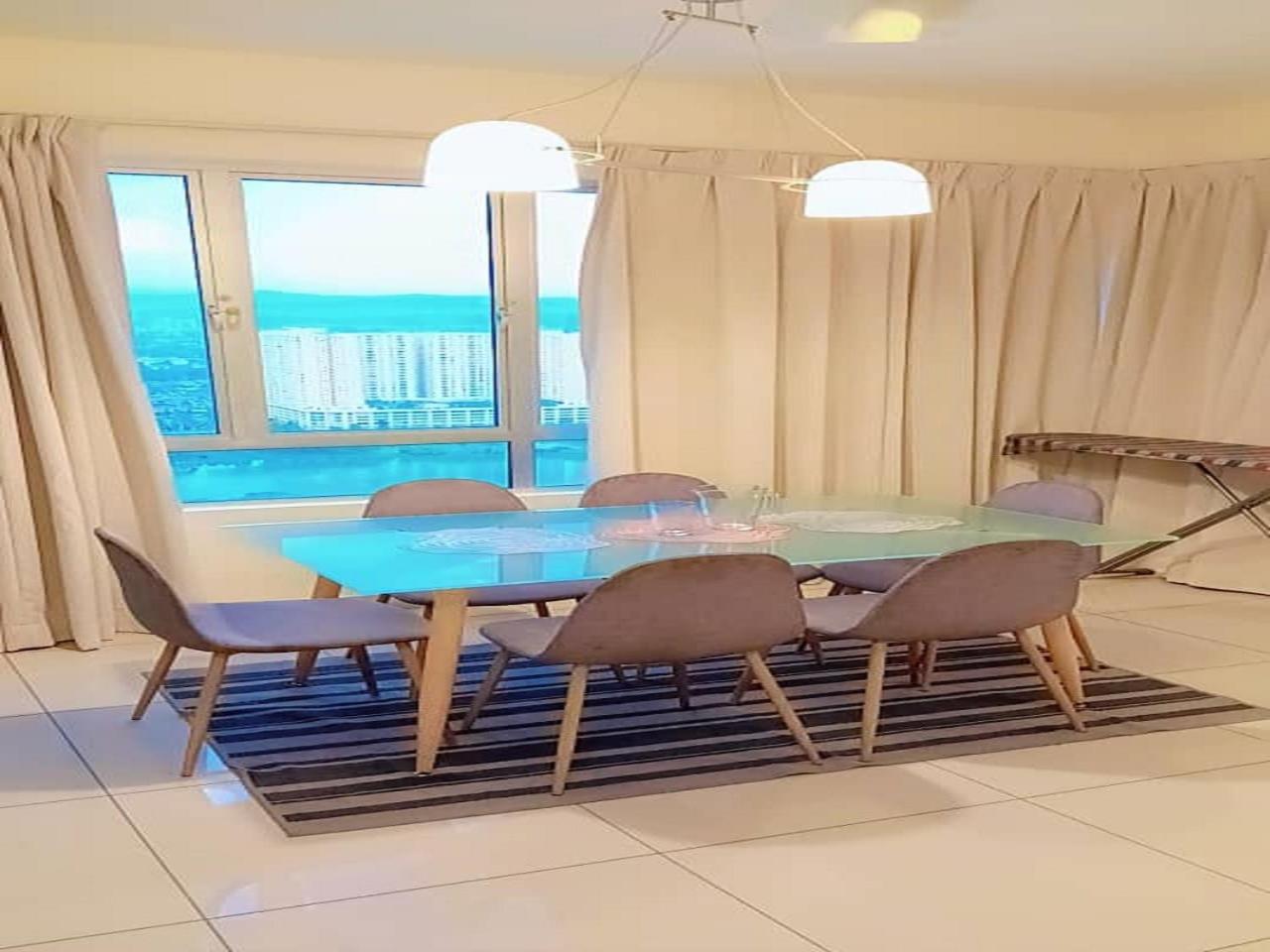 PV21 Luxe Comfort 3 Bedroom Modern Homestay in Prime Location near Setapak Central Mall