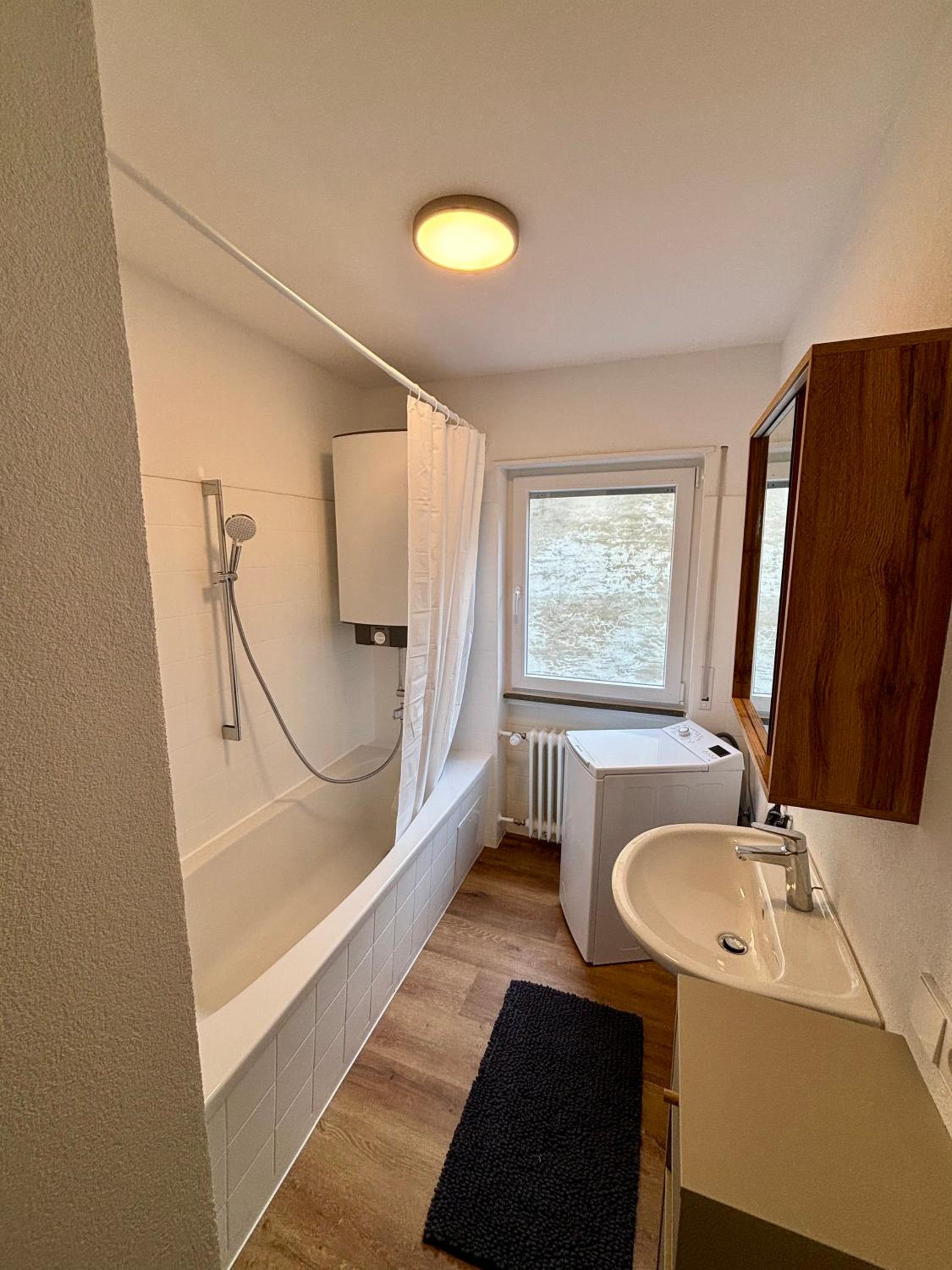 StayPfalz Apartment - 3 Zimmer & Parkplatz