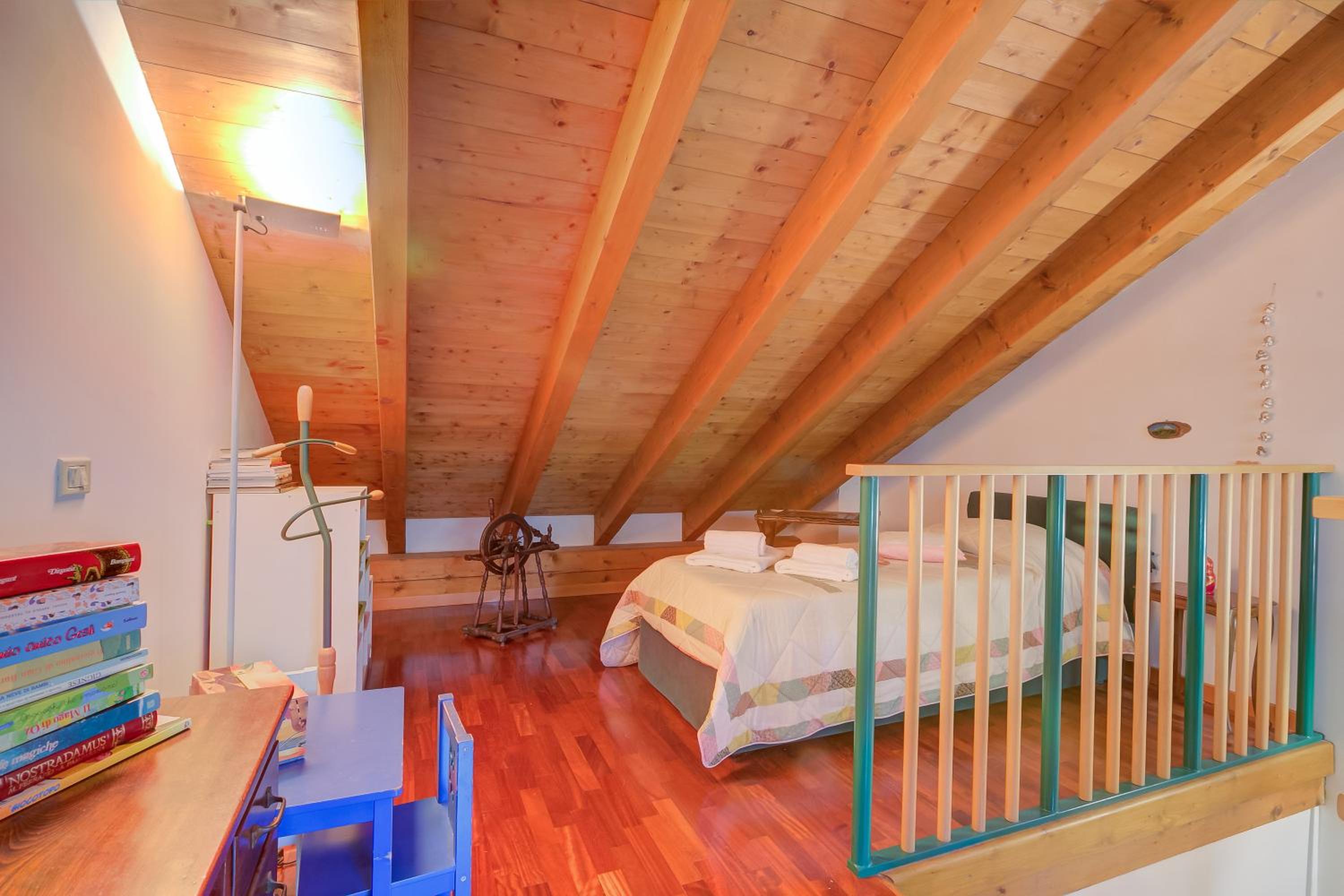 The Green Emerald Family Retreat - Happy Rentals