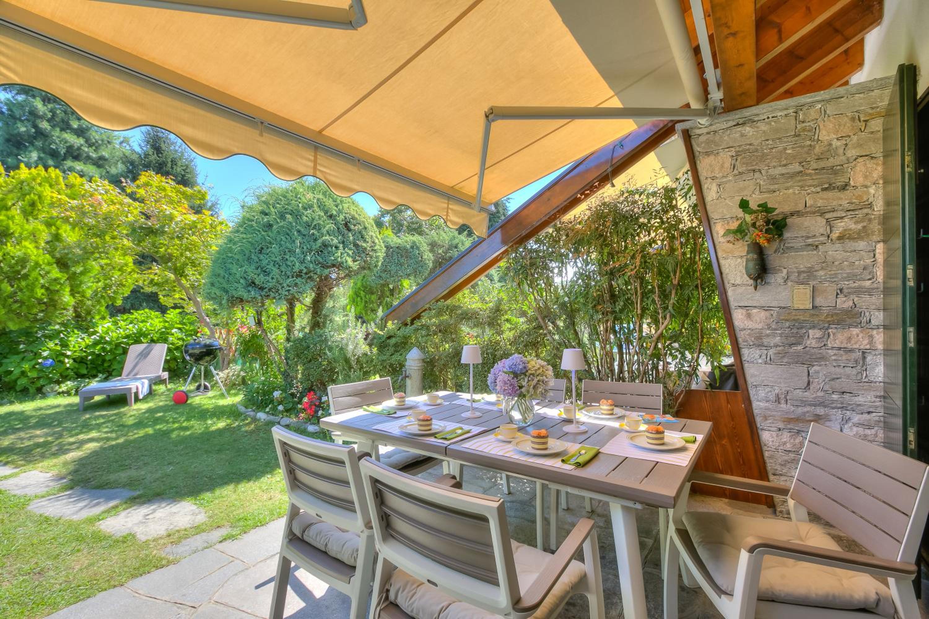 The Green Emerald Family Retreat - Happy Rentals
