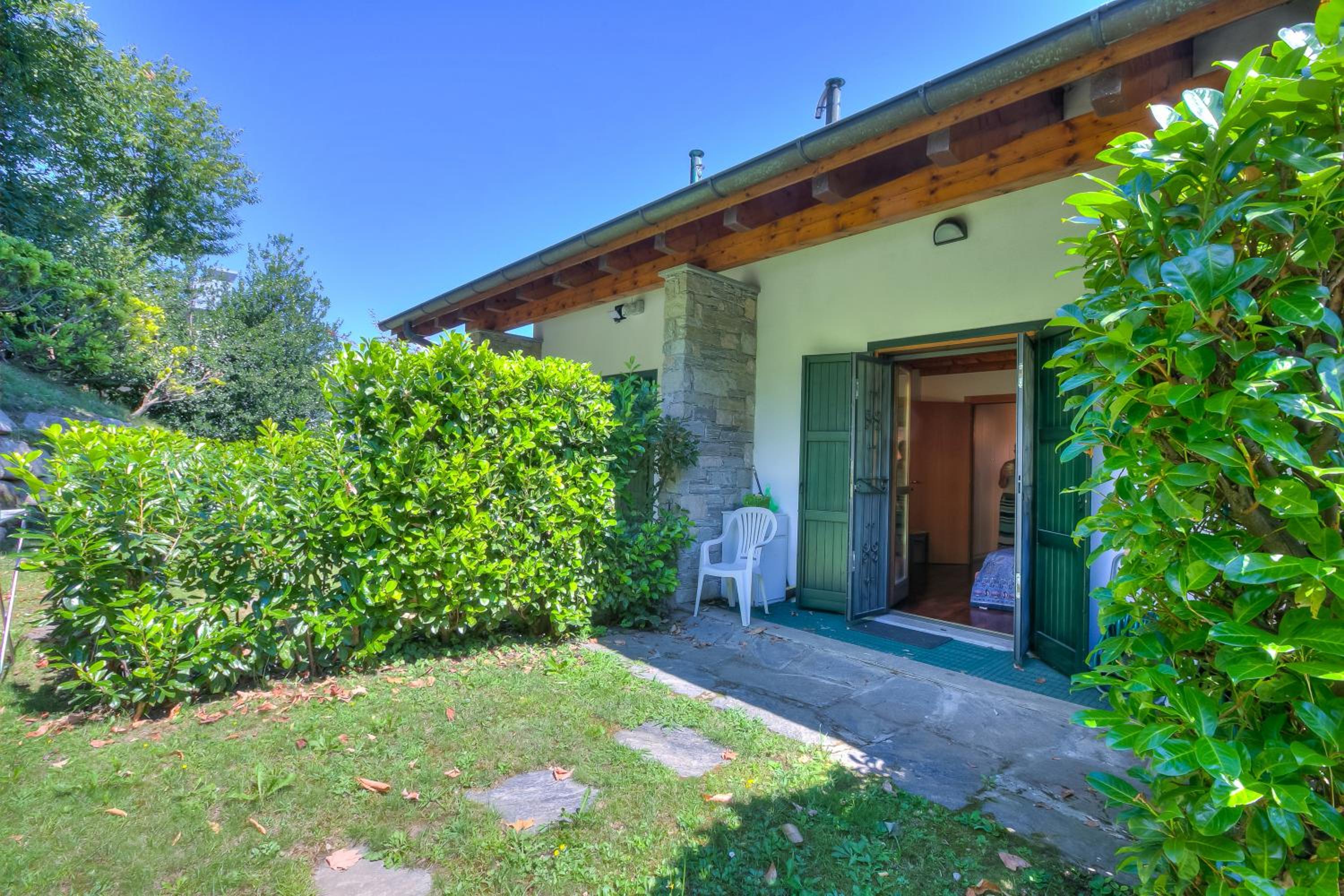 The Green Emerald Family Retreat - Happy Rentals