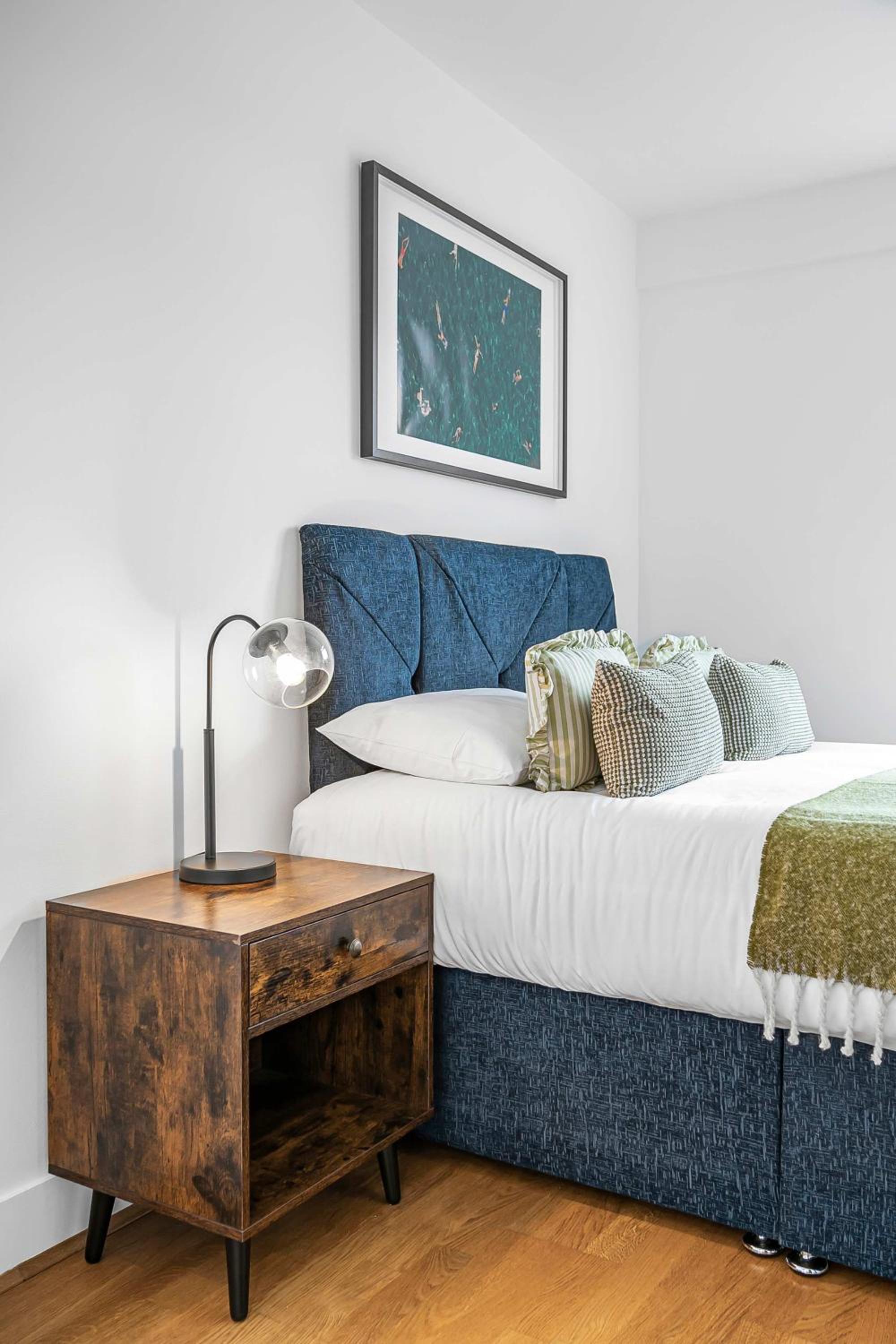 Lumina House - Fitzrovia - by Frankie