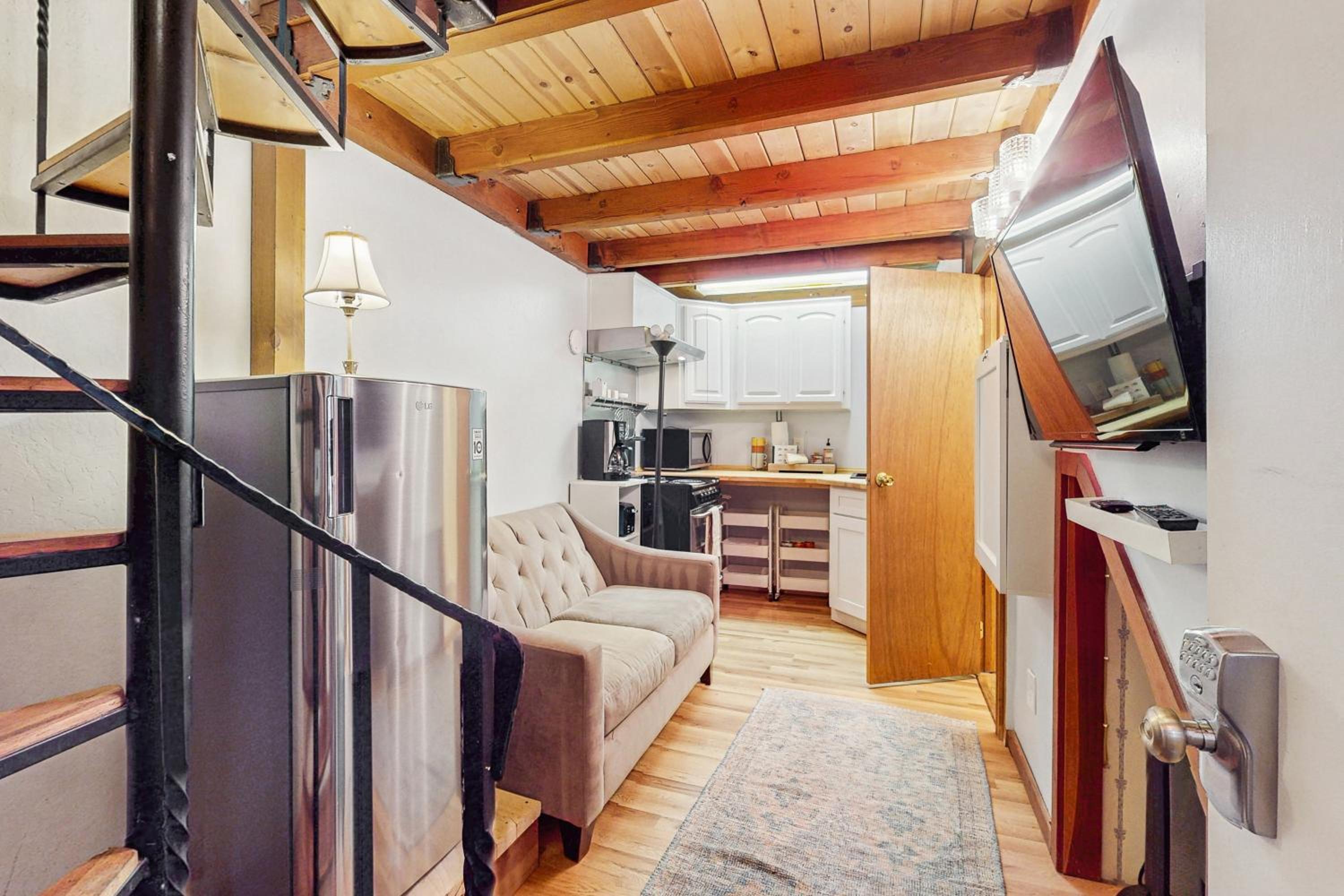 Dog-Friendly Retreat with Lake Views in Kings Beach