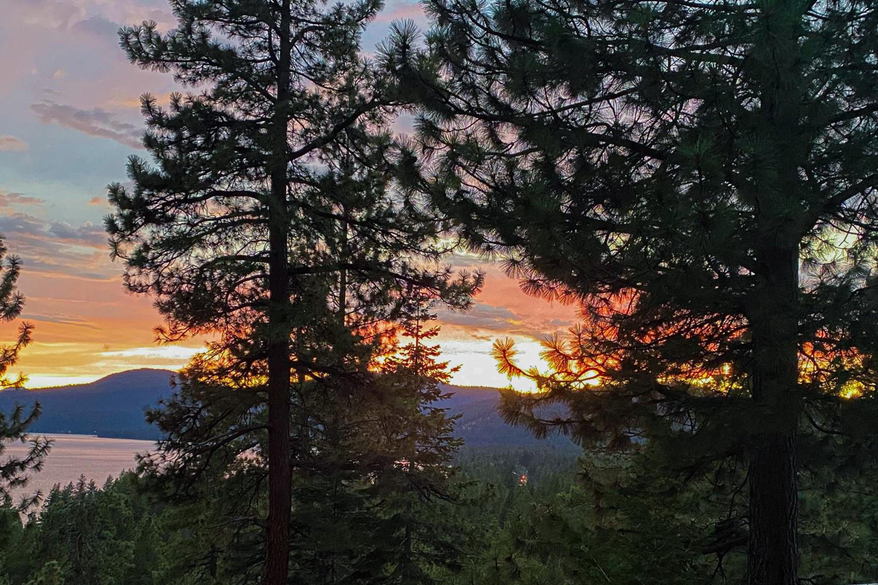 Dog-Friendly Retreat with Lake Views in Kings Beach