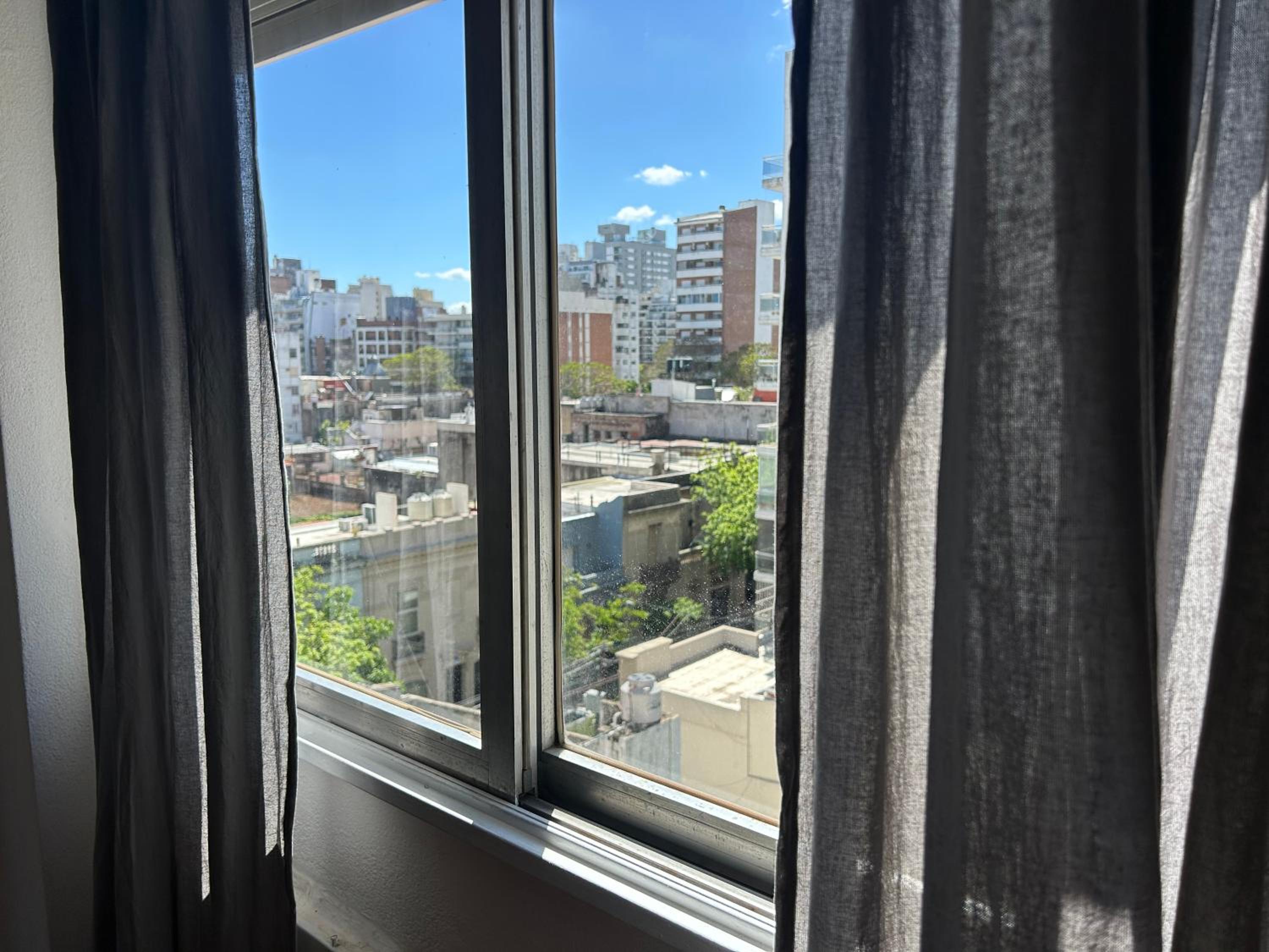 Departamento Moreno - dos ambientes con balcón en pleno centro