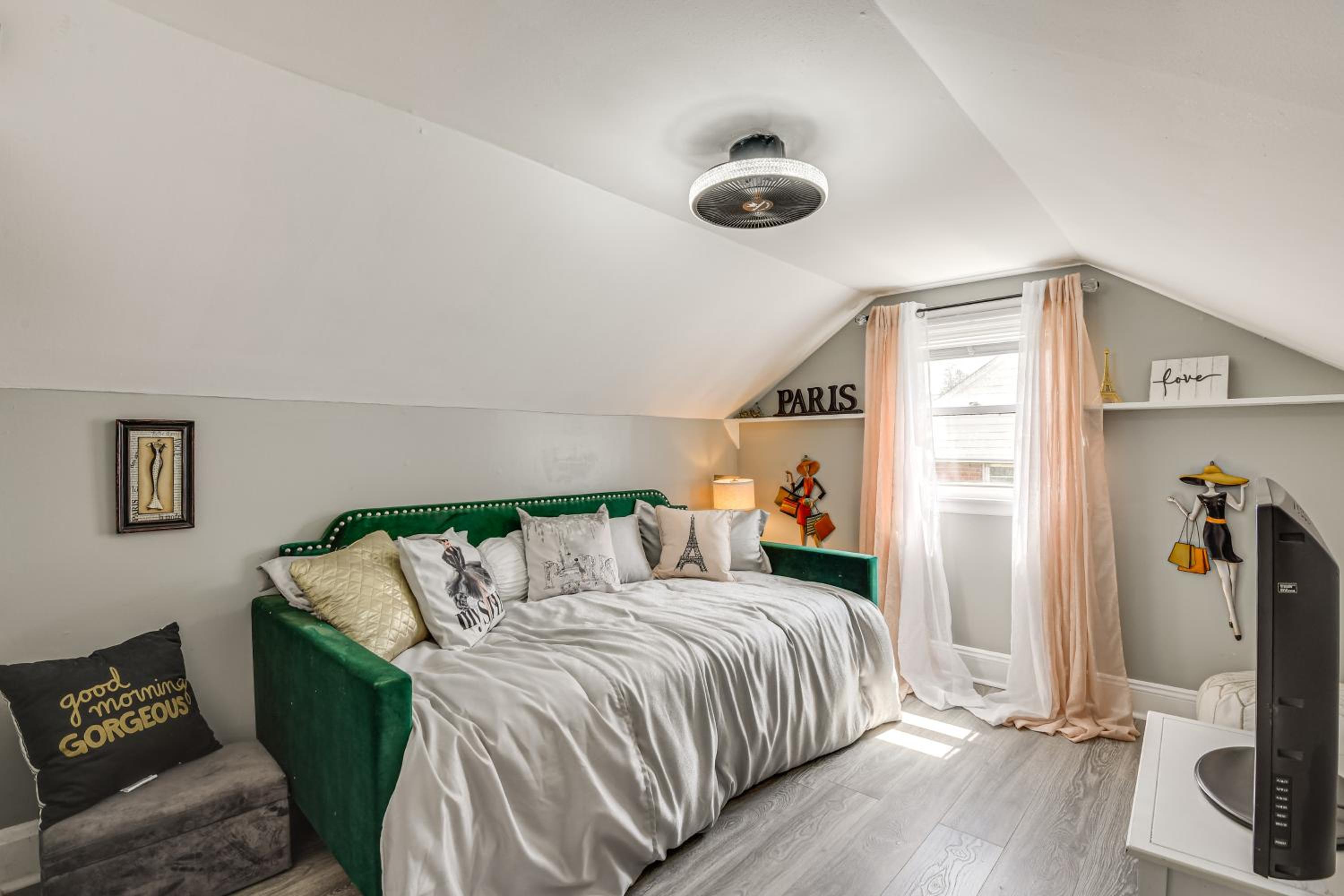 Global Staycation! Scenic Pikesville Family Home