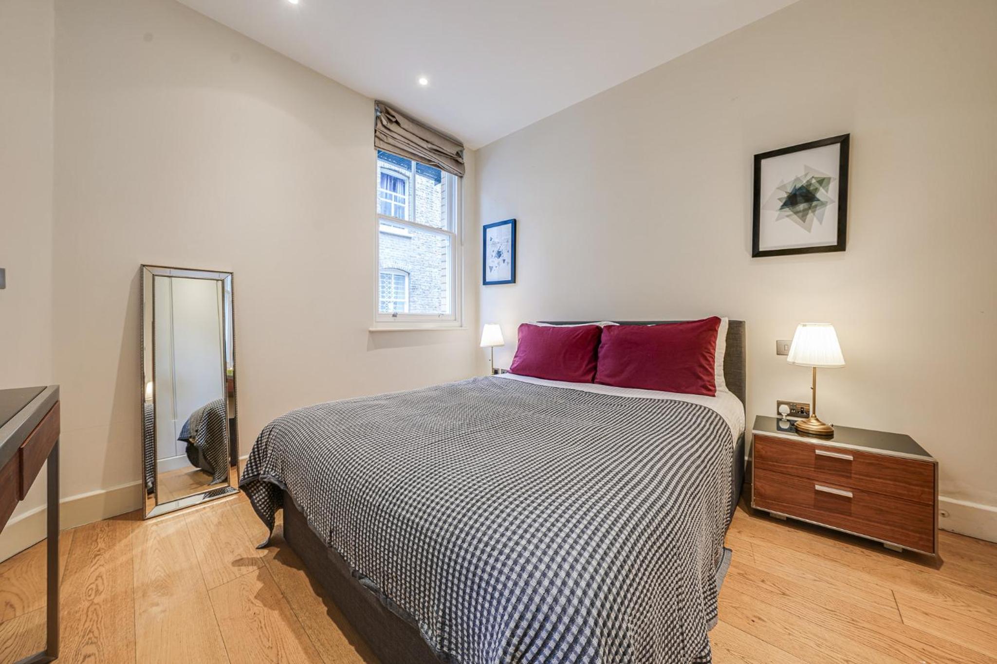 Fitzrovia Apartments 3BR Sleeps 18 Oxford