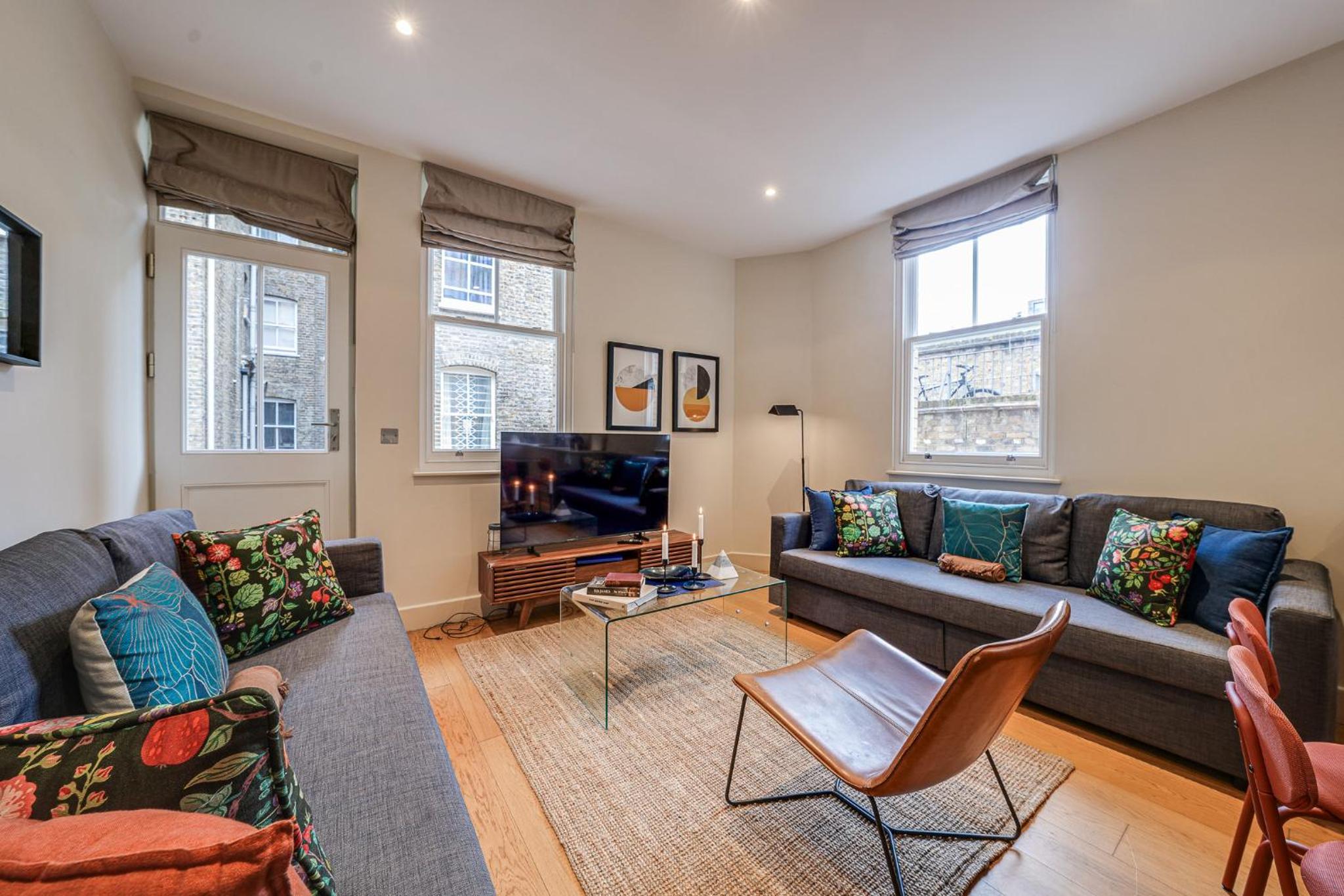 Fitzrovia Apartments 3BR Sleeps 18 Oxford