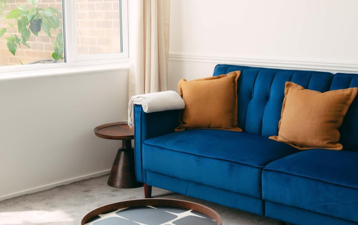 Canary Wharf Apt - Near DLR & Jubilee