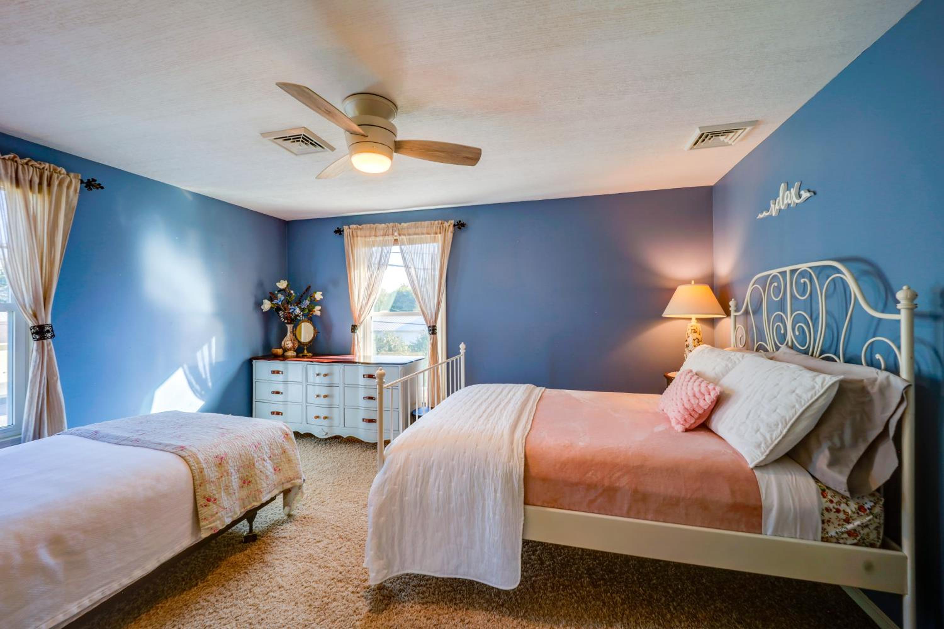 10 Mi to Mad River Mtn Family-Friendly Retreat!